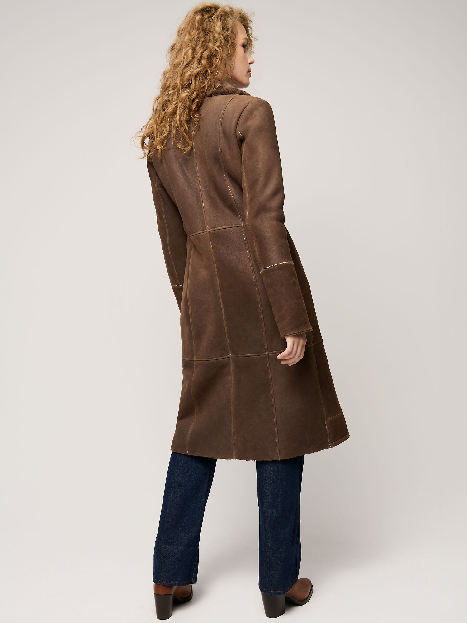 Brooke Curly Sheepskin Coat - XNAUWBI
