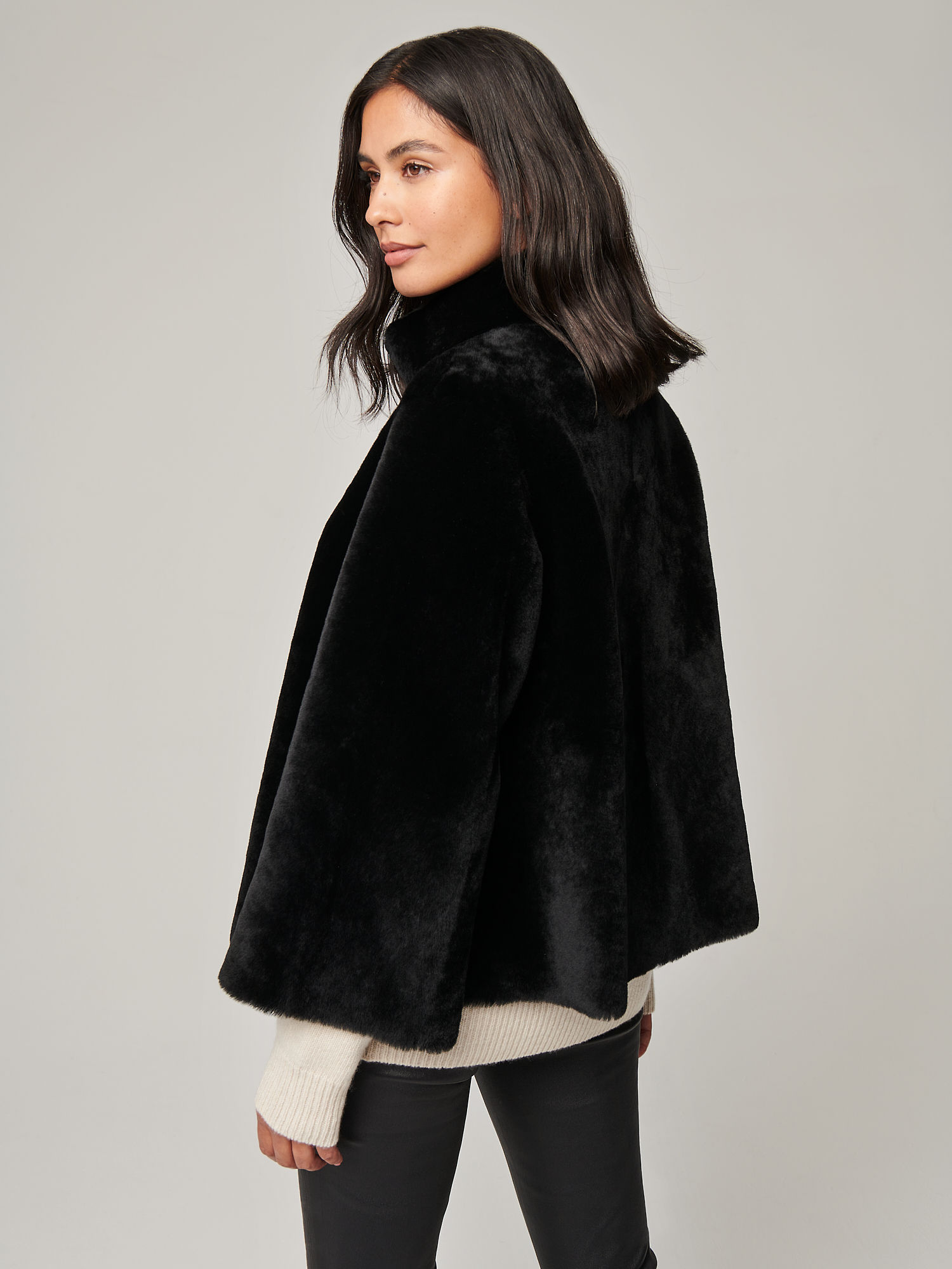 Marilyn Sheepskin Jacket - XNAUWBI