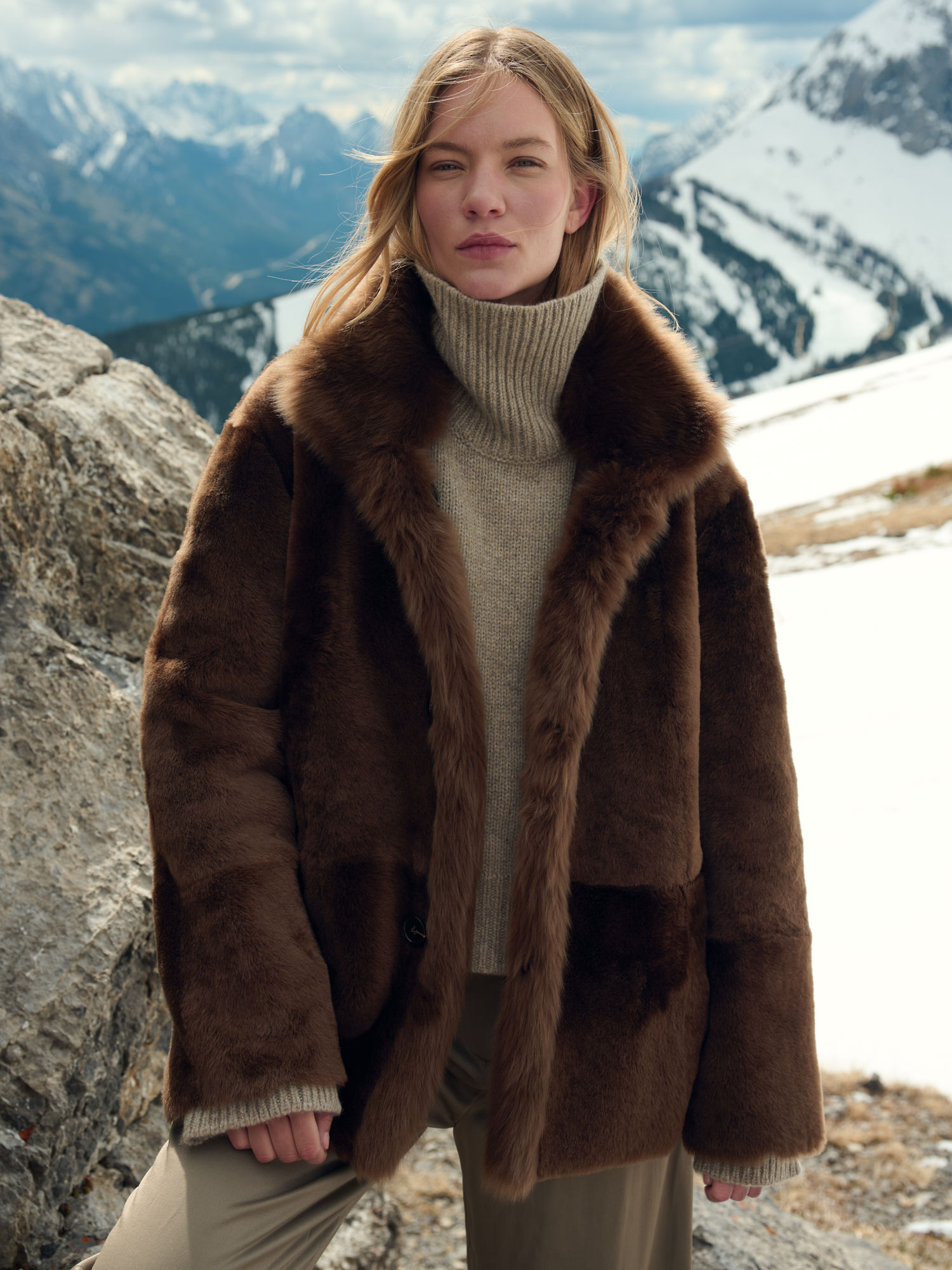 Quinn Reversible Sheepskin Coat - XNAUWBI