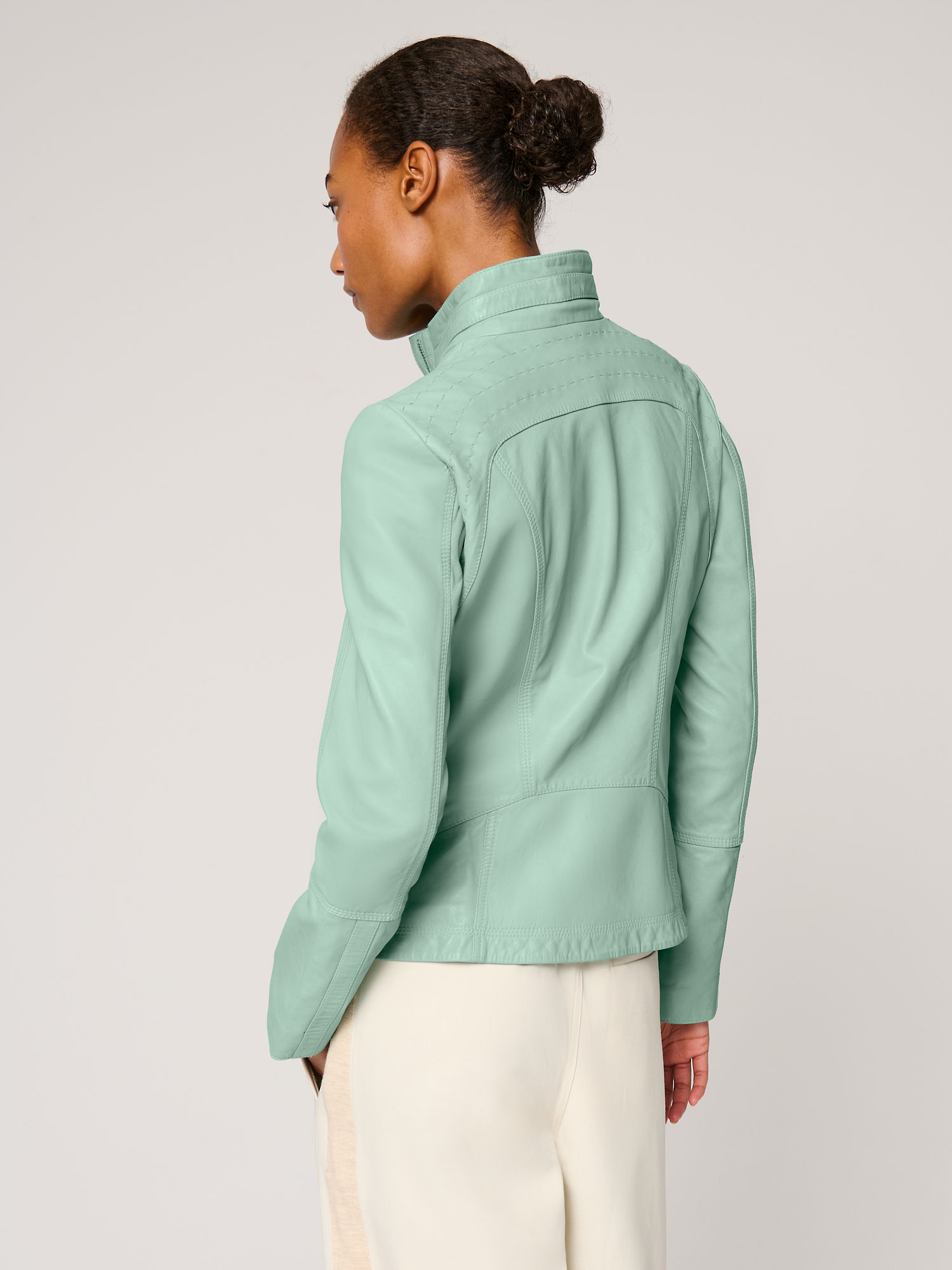 Azura Leather Jacket - XNAUWBI