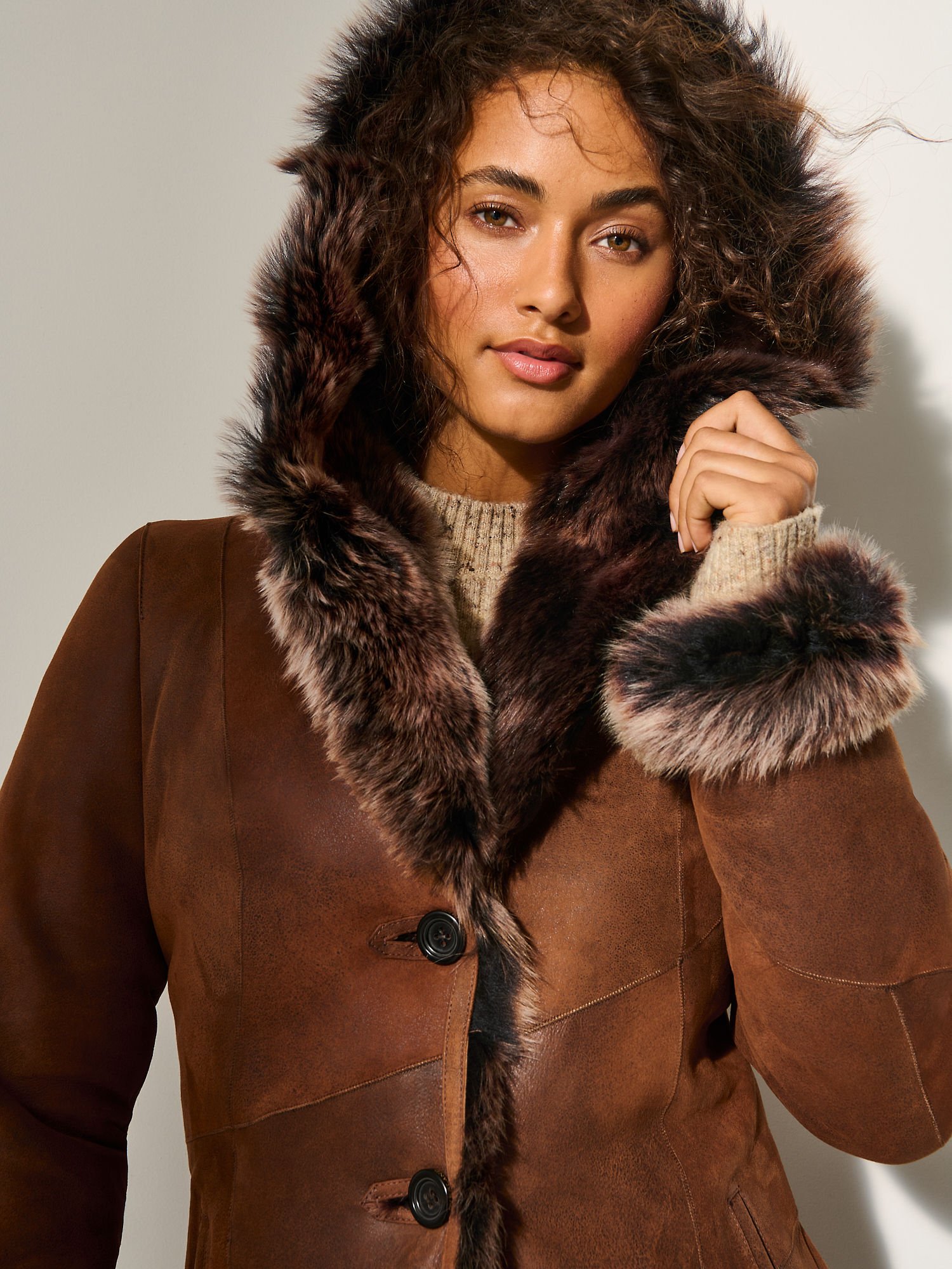 Dakota Hooded Toscana Sheepskin Coat - XNAUWBI