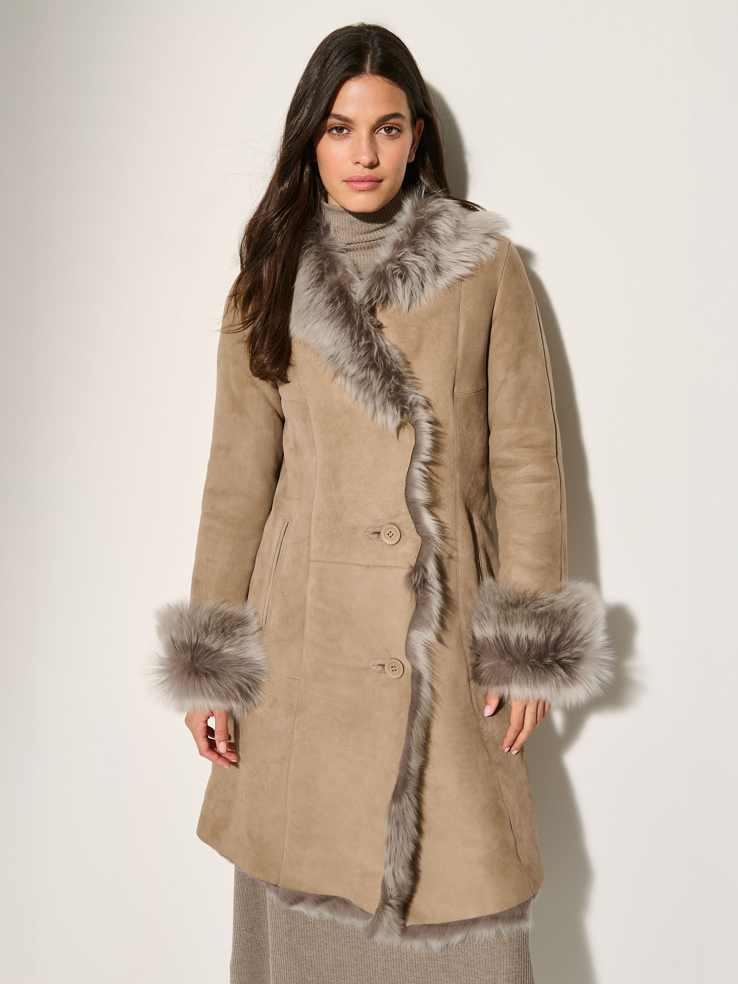 Sandra Limited Edition Sheepskin Coat - XNAUWBI