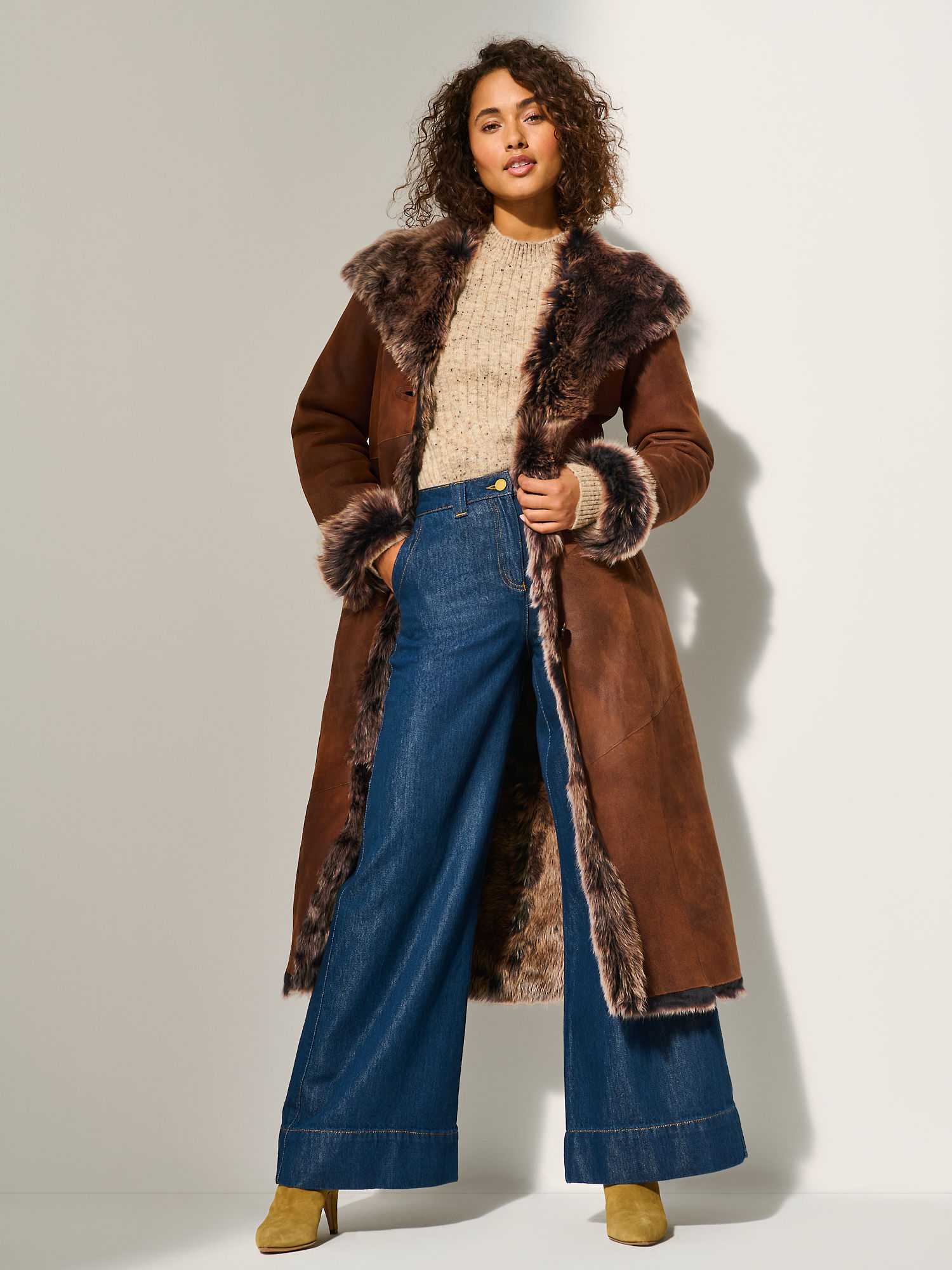 Dakota Hooded Toscana Sheepskin Coat - XNAUWBI