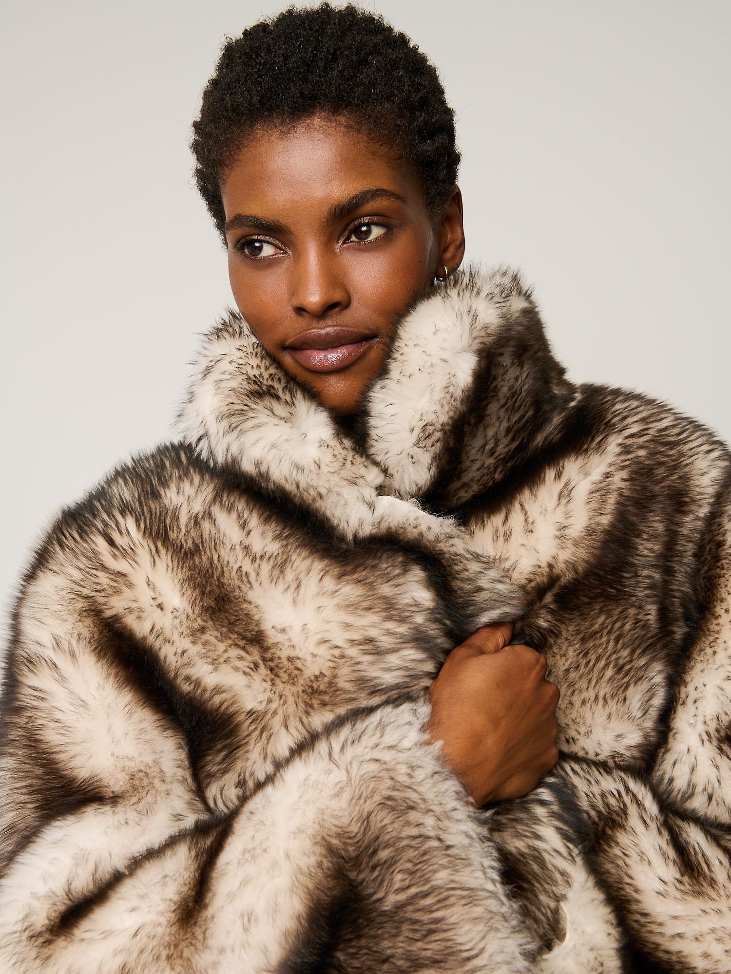 Kylie Reversible Sheepskin Jacket - XNAUWBI