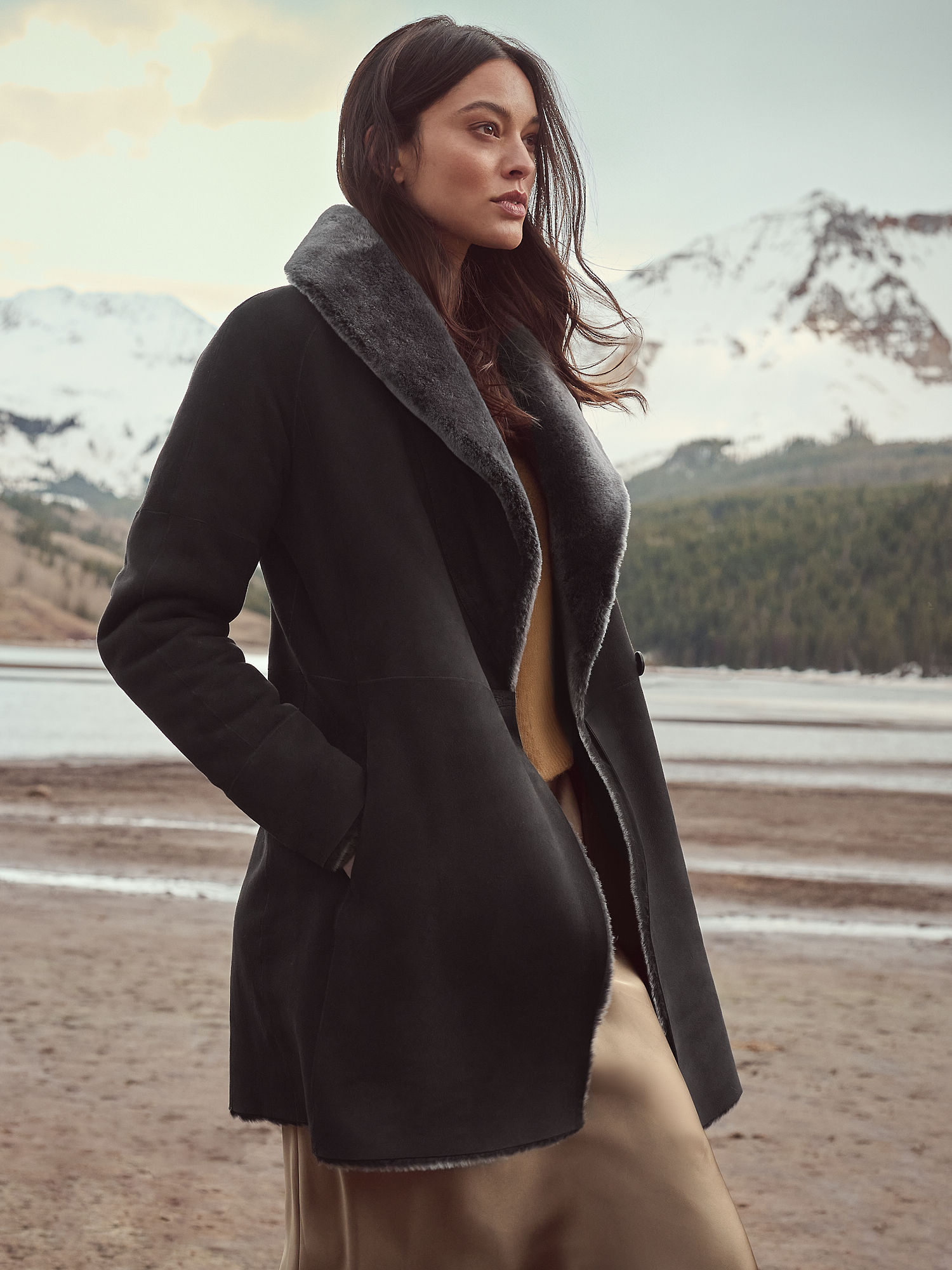 Nicole Sheepskin Coat - XNAUWBI