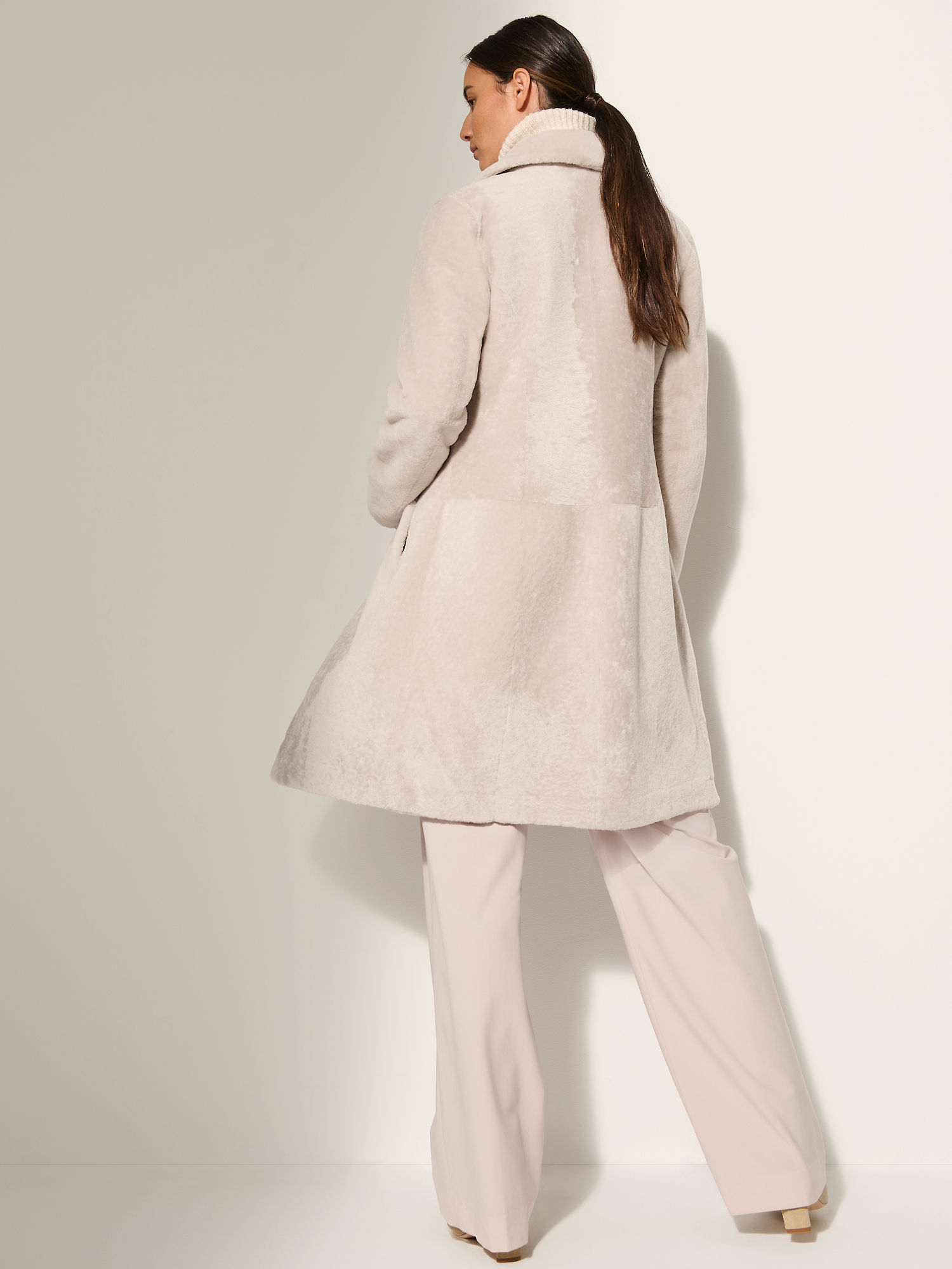 Morgan Sheepskin Coat - XNAUWBI