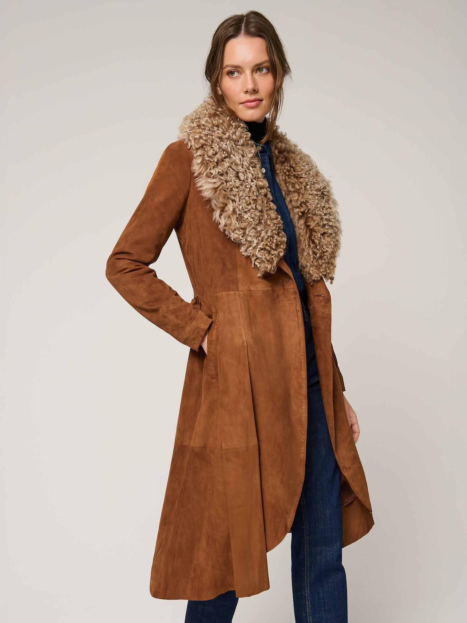 Alicia Suede Leather Coat - XNAUWBI