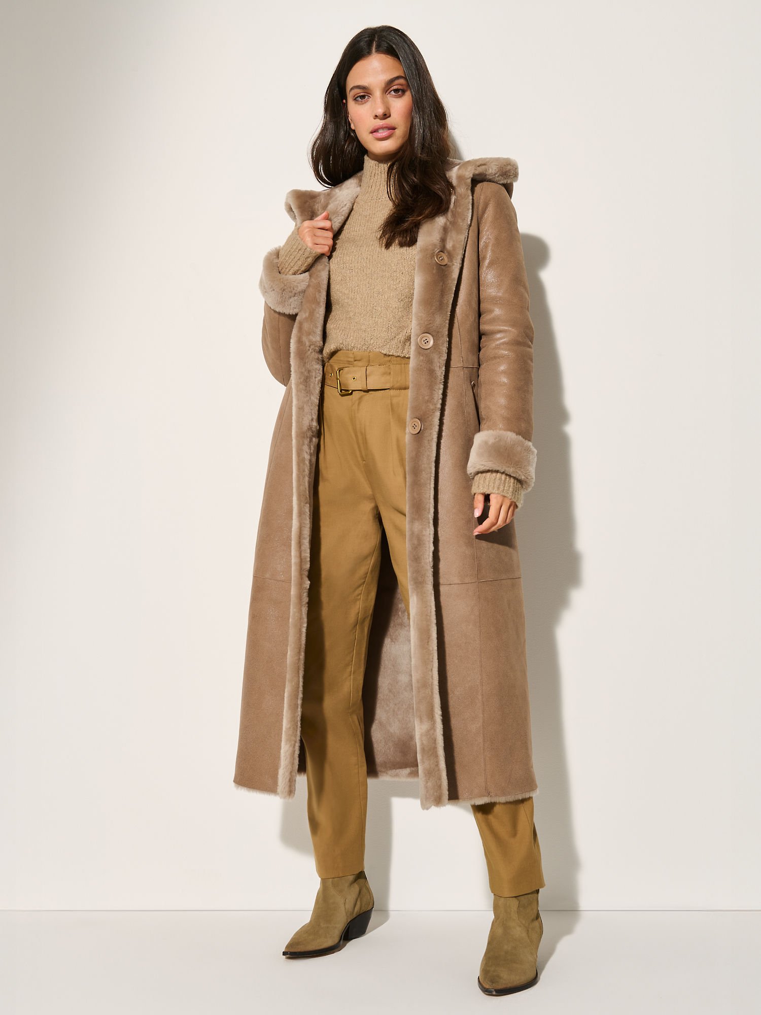 Anne Reversible Hooded Sheepskin Coat - XNAUWBI
