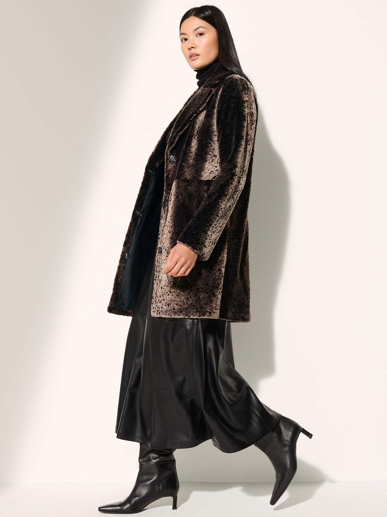 Lexi Reversible Sheepskin Coat - XNAUWBI