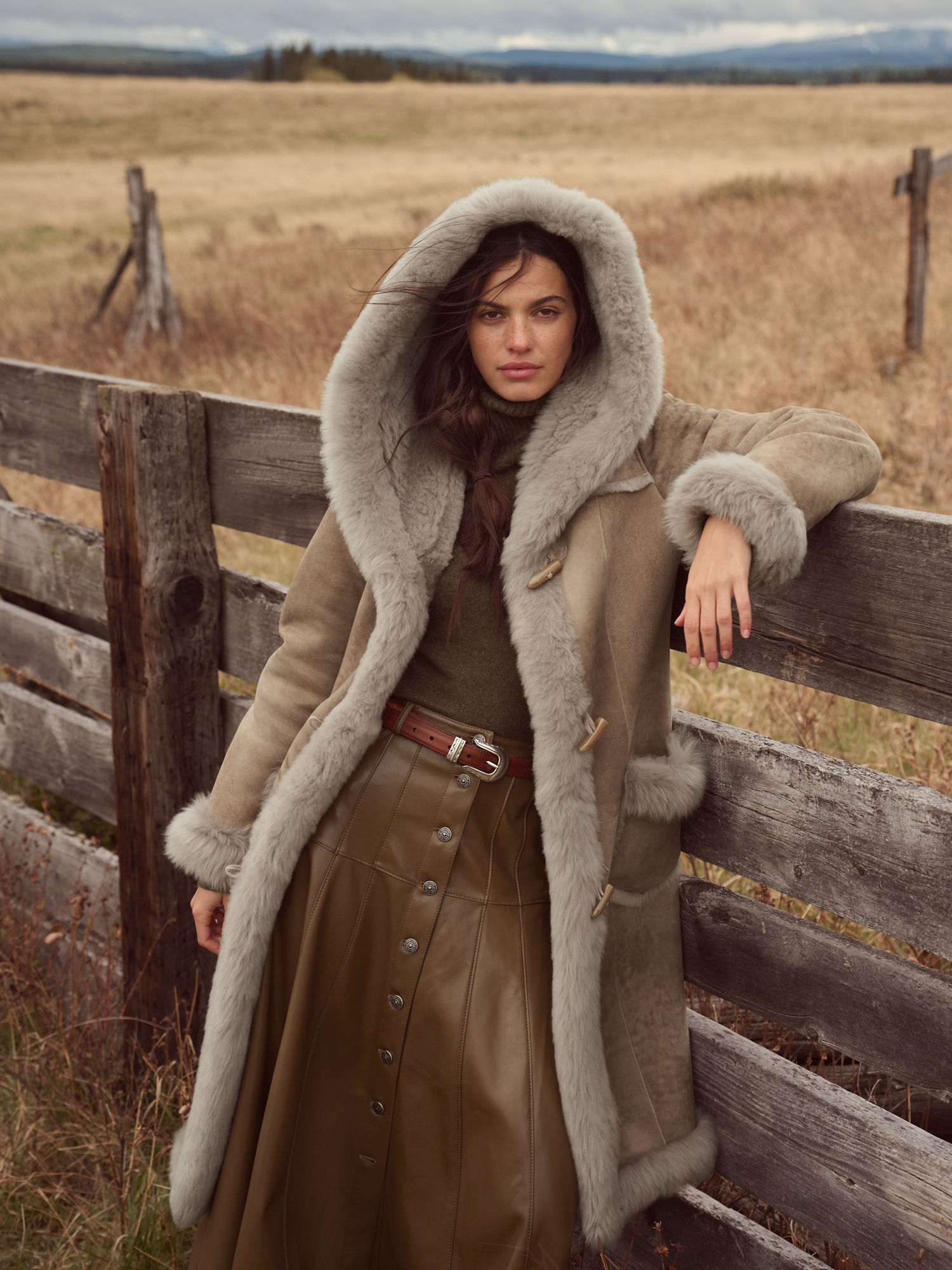 Klondike Hooded Sheepskin Coat - XNAUWBI