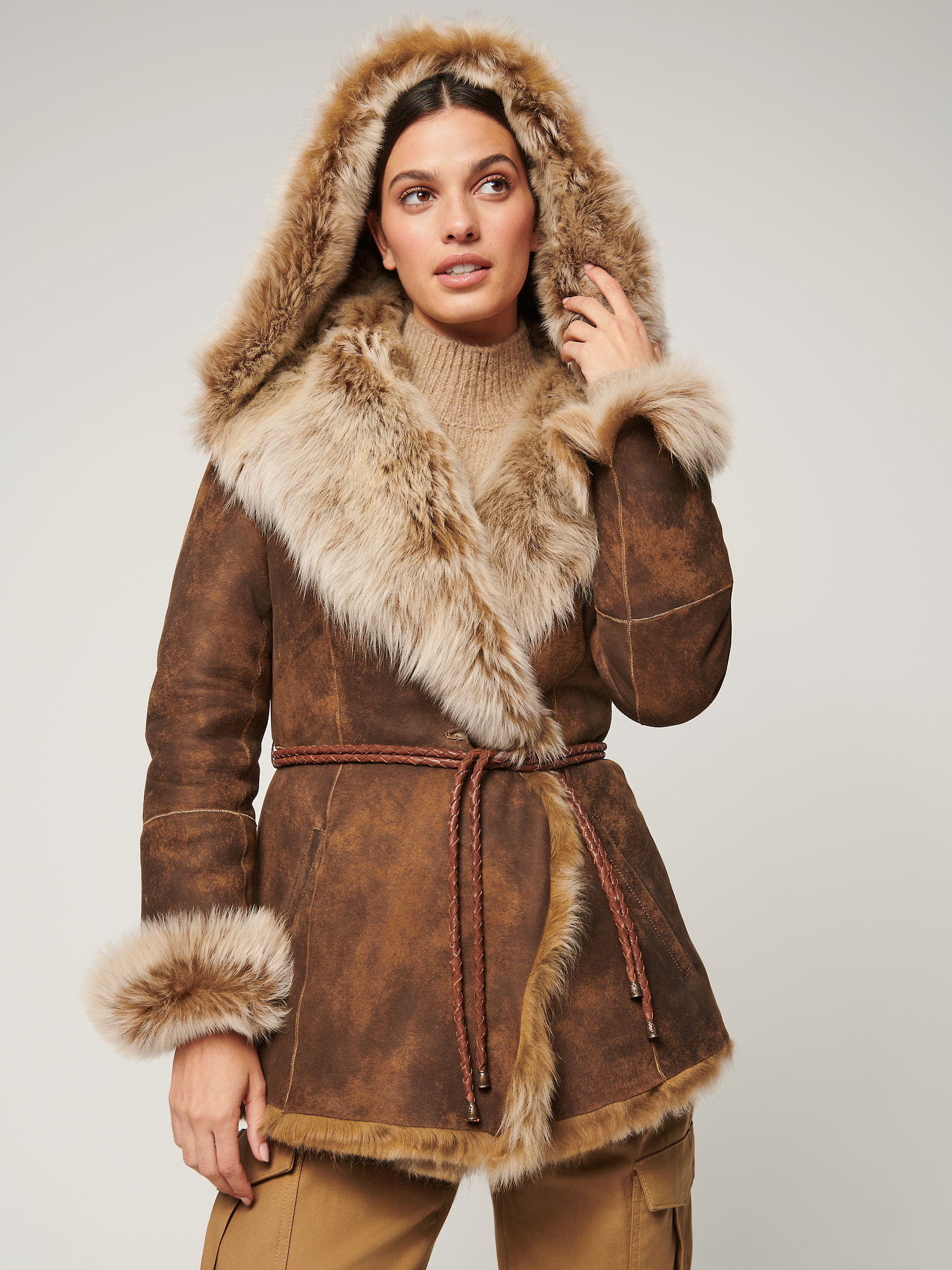 Natasha Hooded Toscana Sheepskin Coat - XNAUWBI