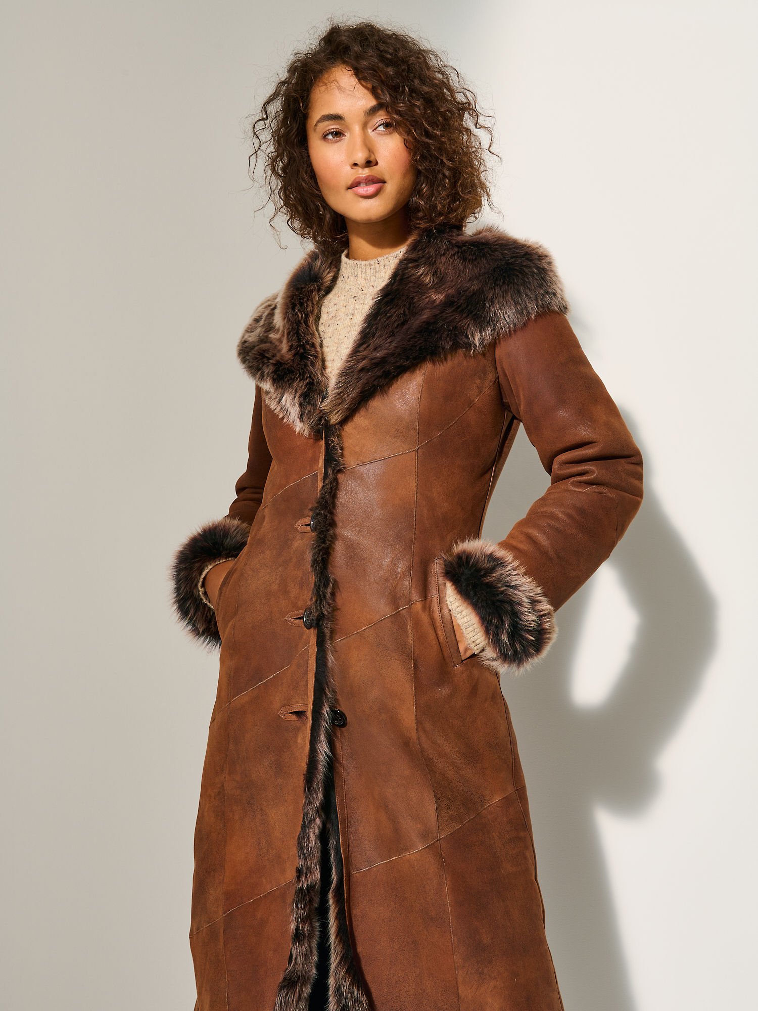 Dakota Hooded Toscana Sheepskin Coat - XNAUWBI