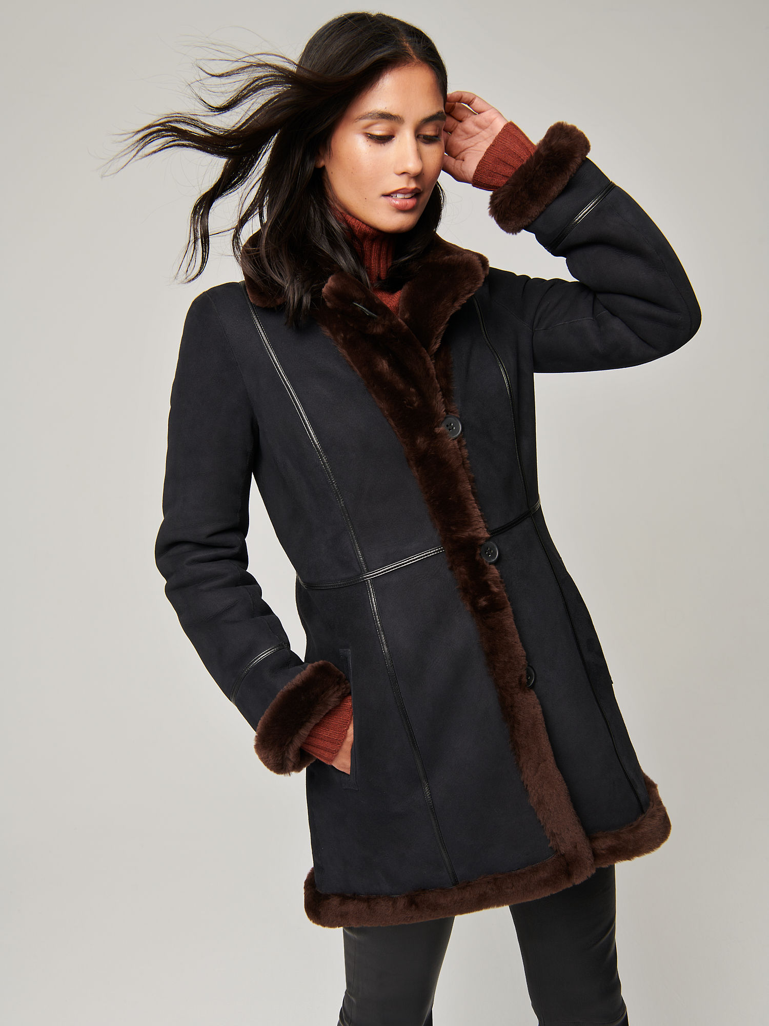 Coleen Reversible Sheepskin Coat - XNAUWBI