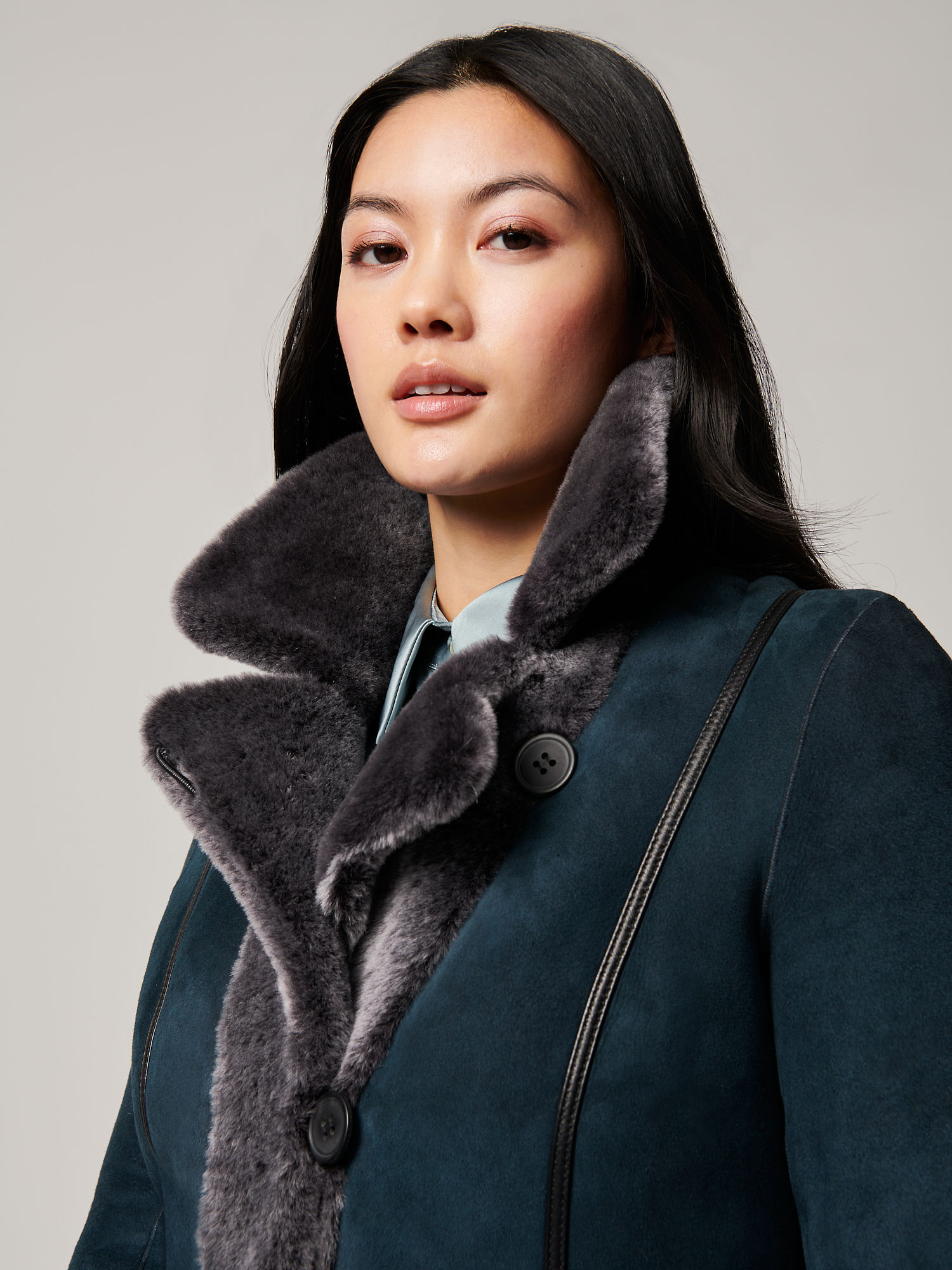 Coleen Reversible Sheepskin Coat - XNAUWBI