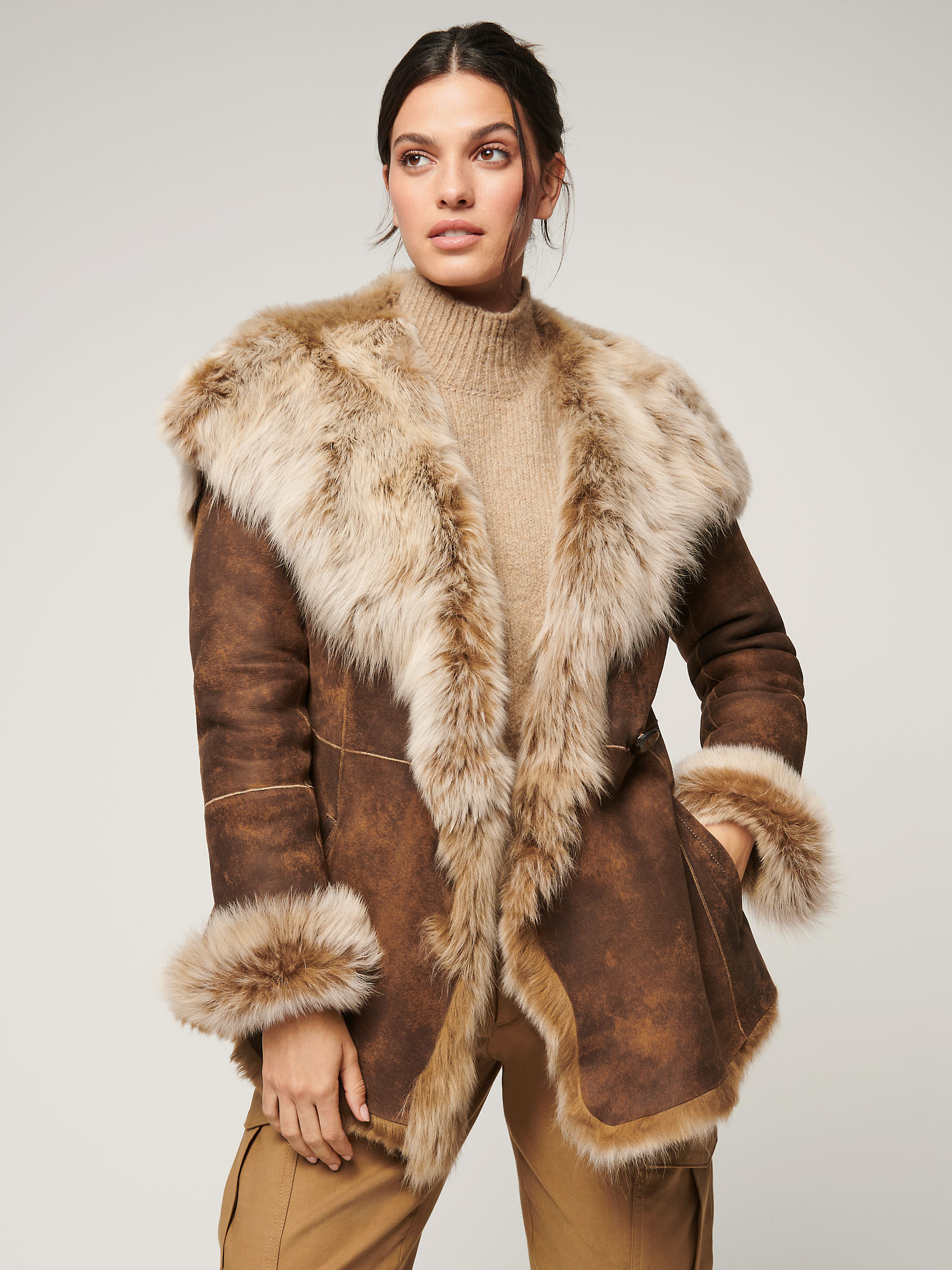 Natasha Hooded Toscana Sheepskin Coat - XNAUWBI