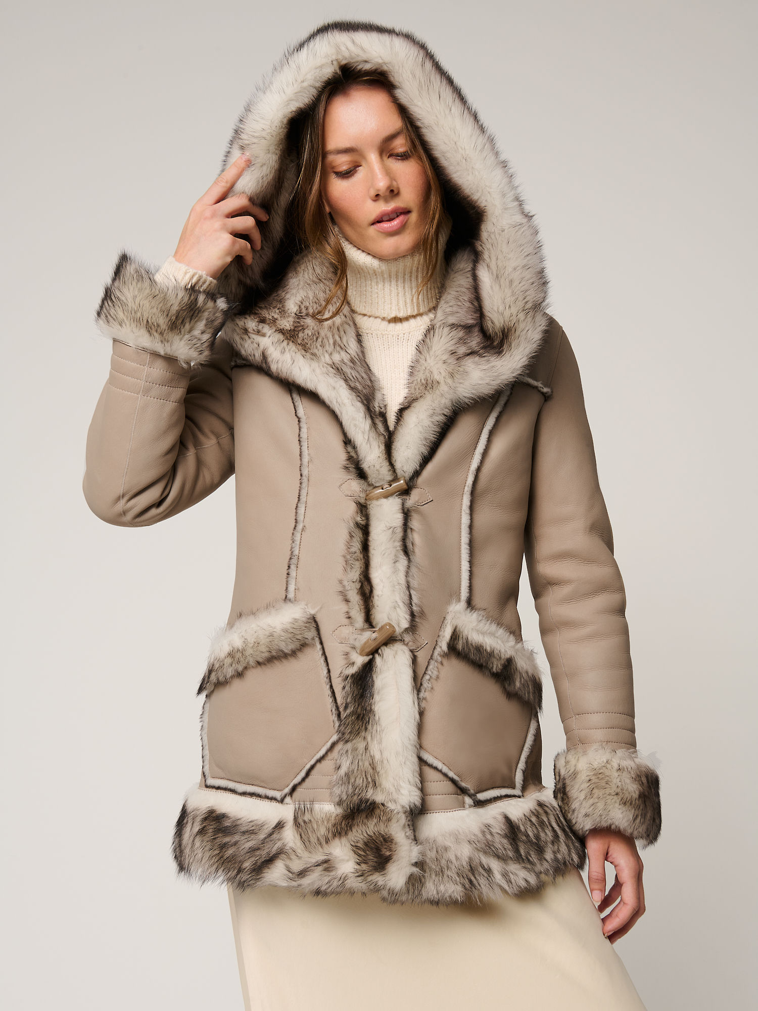 Alaskan Hooded Toscana Sheepskin Coat - XNAUWBI