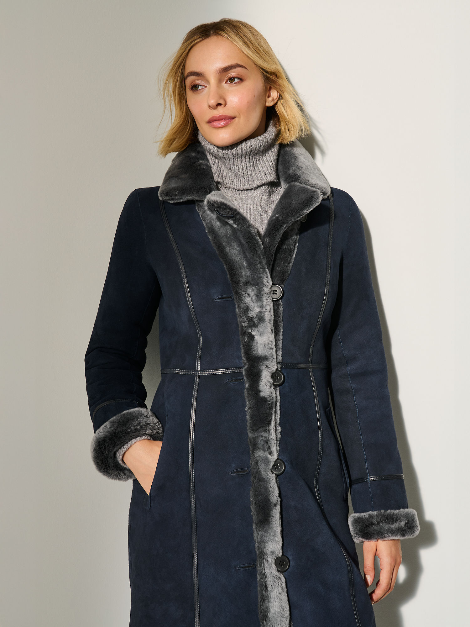 Colette Reversible Sheepskin Coat - XNAUWBI