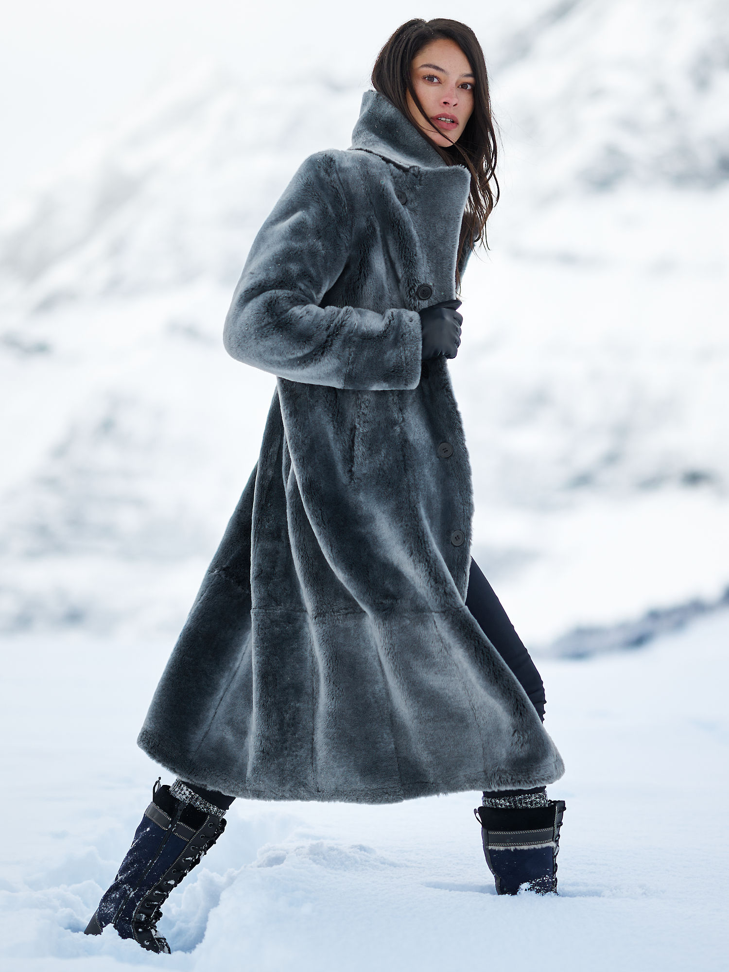 Colette Reversible Sheepskin Coat - XNAUWBI