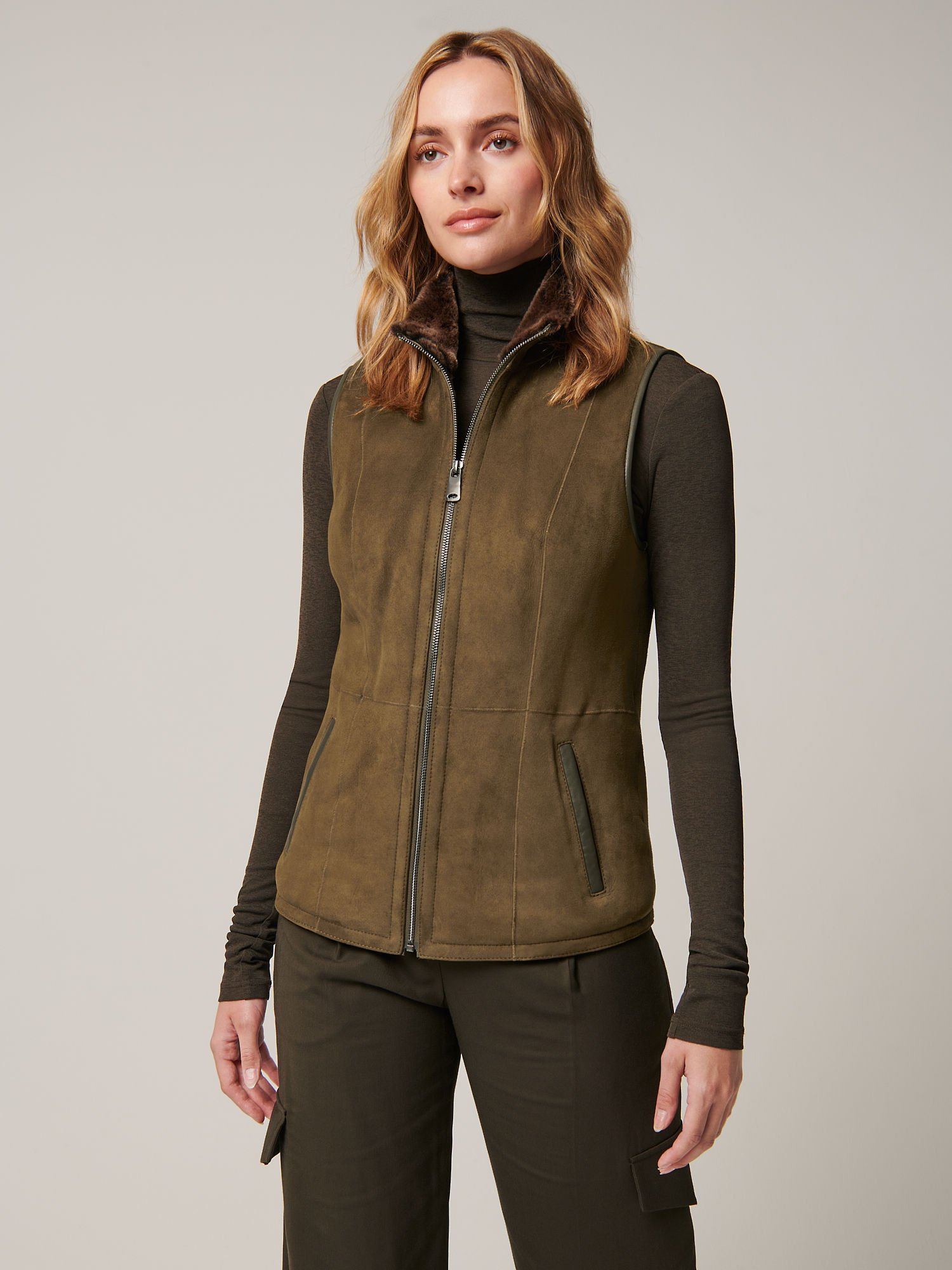 Faith Sheepskin Vest - XNAUWBI