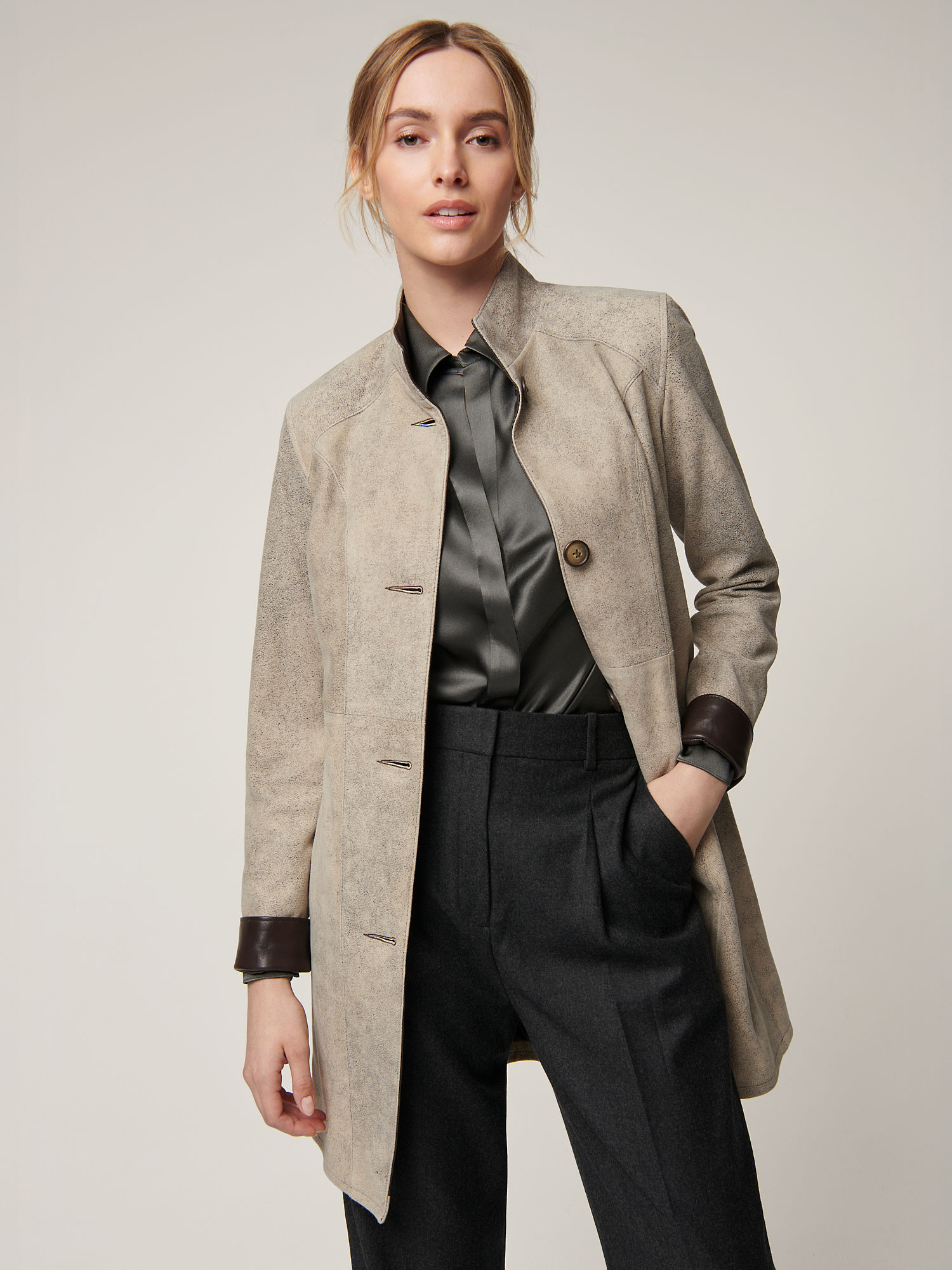 Gwyneth Distressed Leather Coat - XNAUWBI