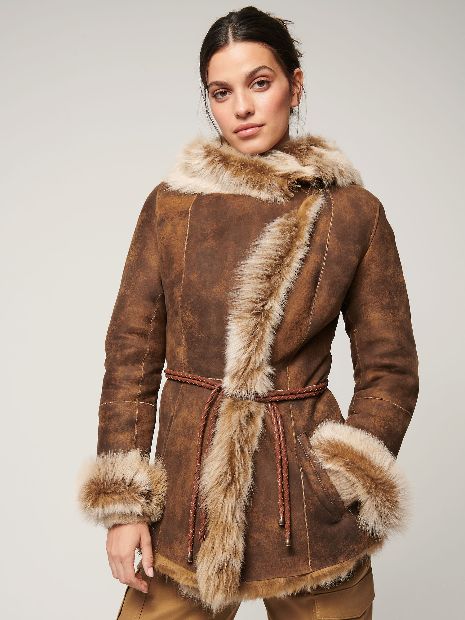 Natasha Hooded Toscana Sheepskin Coat - XNAUWBI