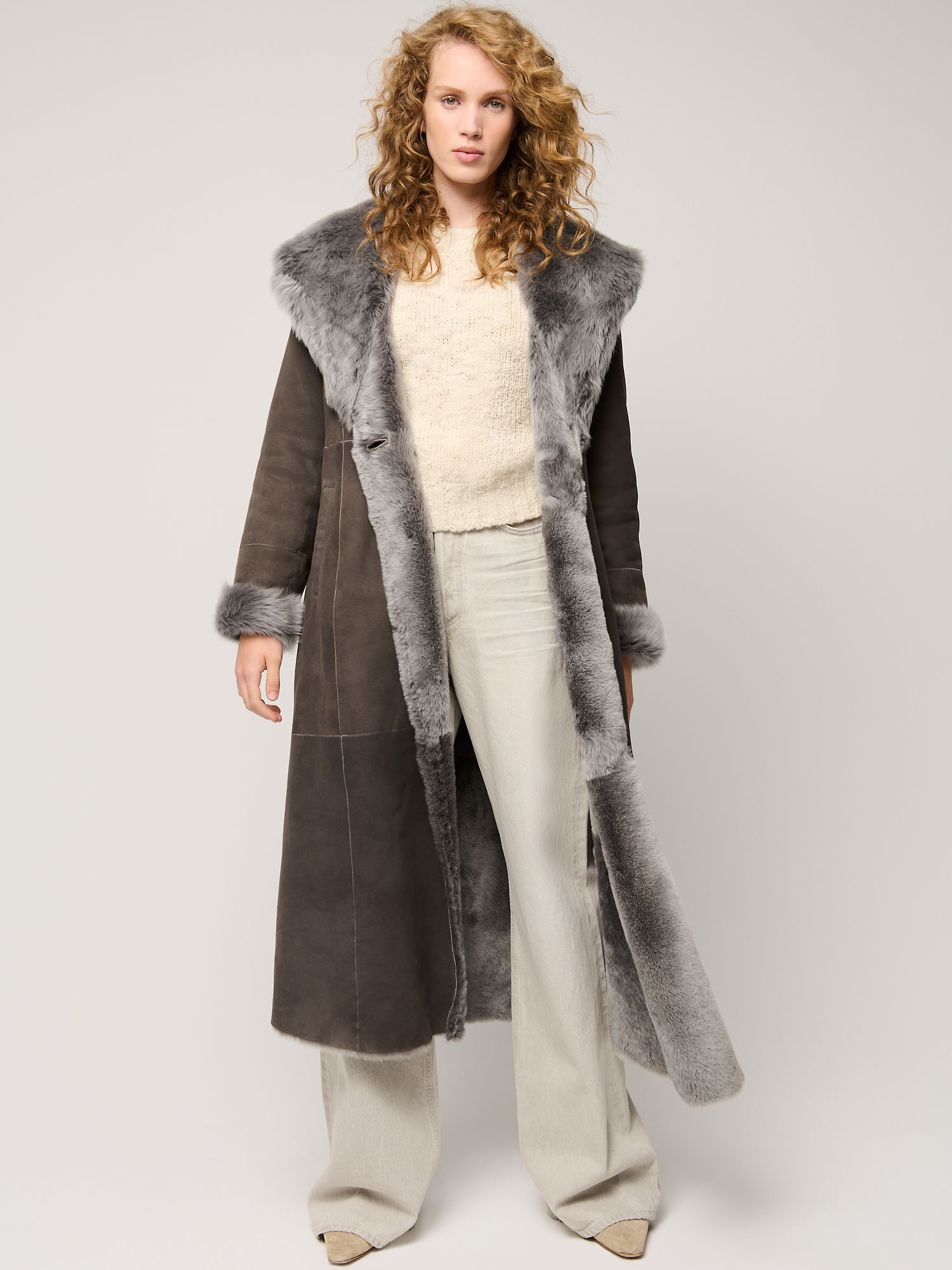 Gabriella Hooded Sheepskin Coat - XNAUWBI