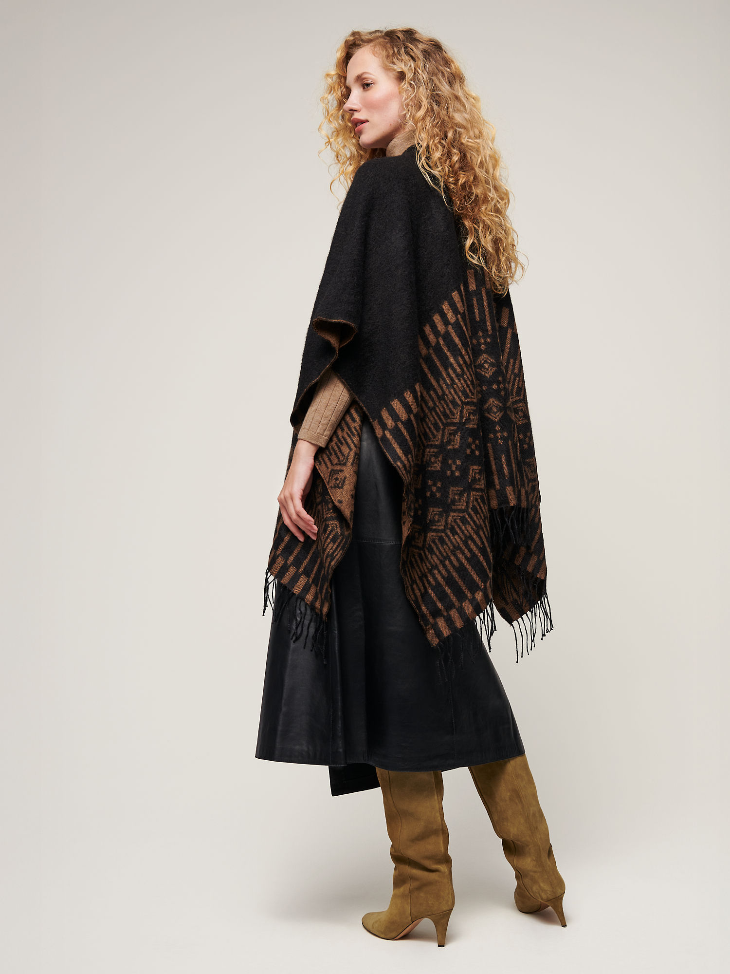 Nina Alpaca Wool Wrap - XNAUWBI