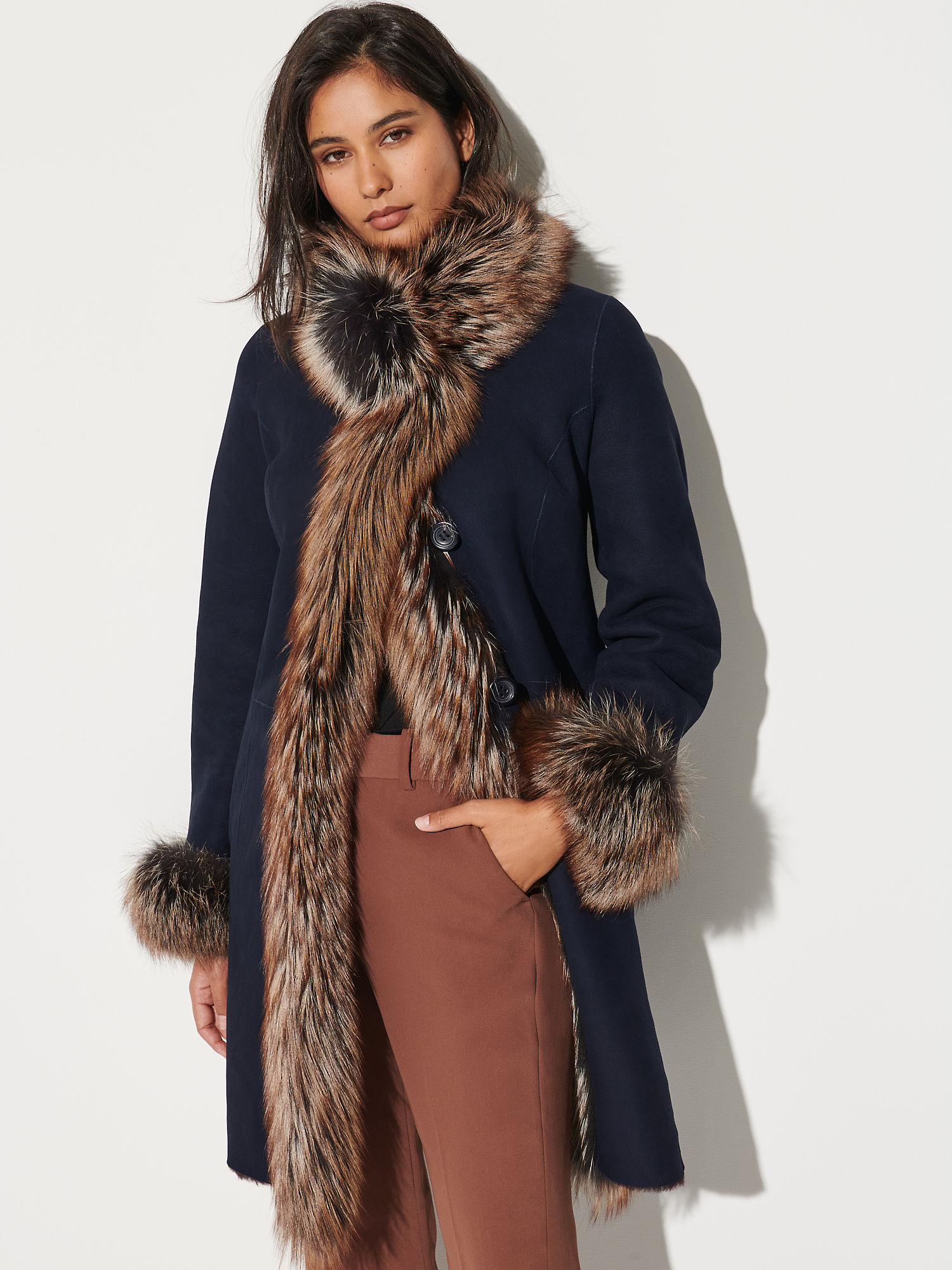 Chantal Reversible Navy Sheepskin Coat - XNAUWBI
