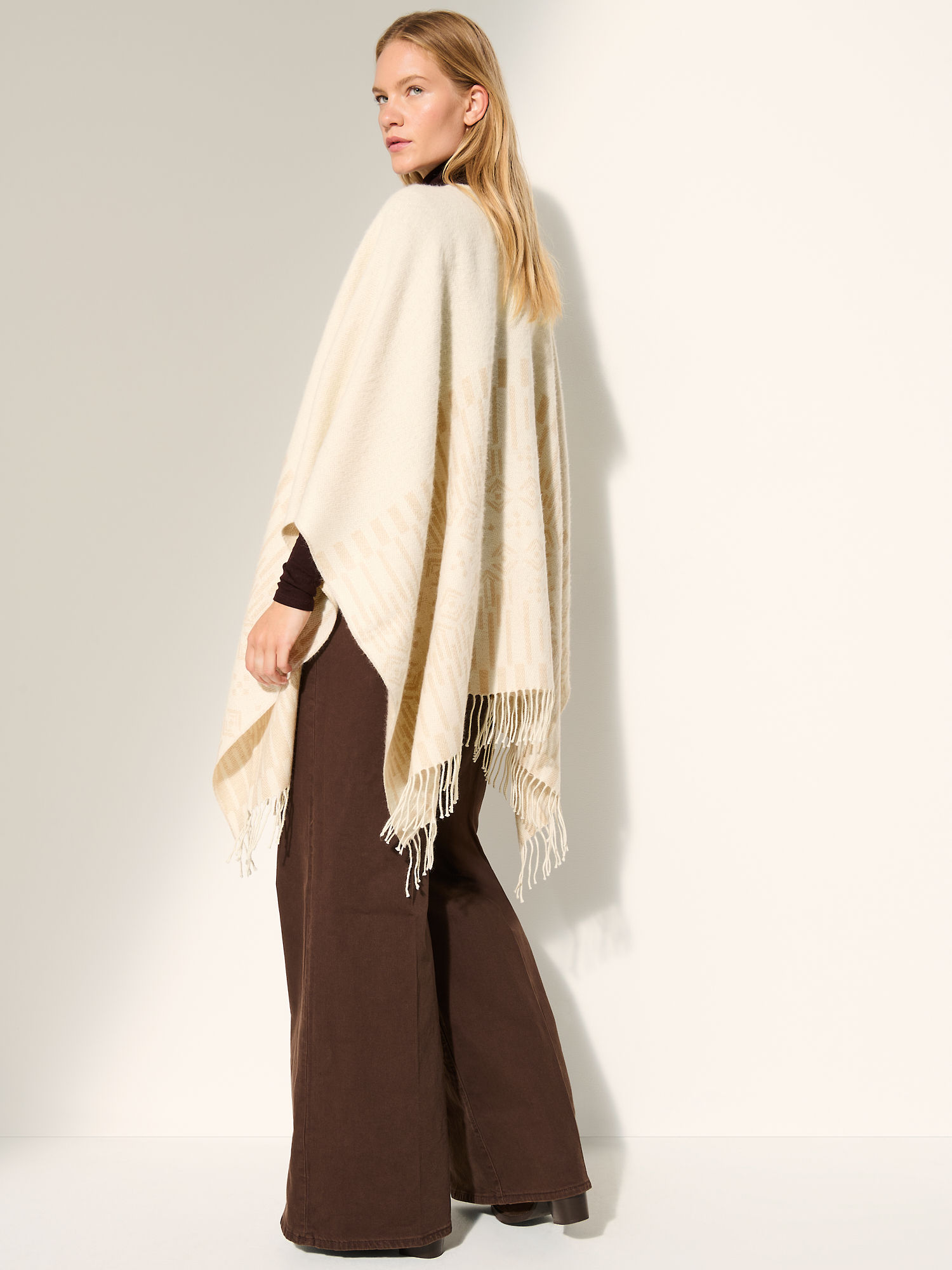 Nina Alpaca Wool Wrap - XNAUWBI