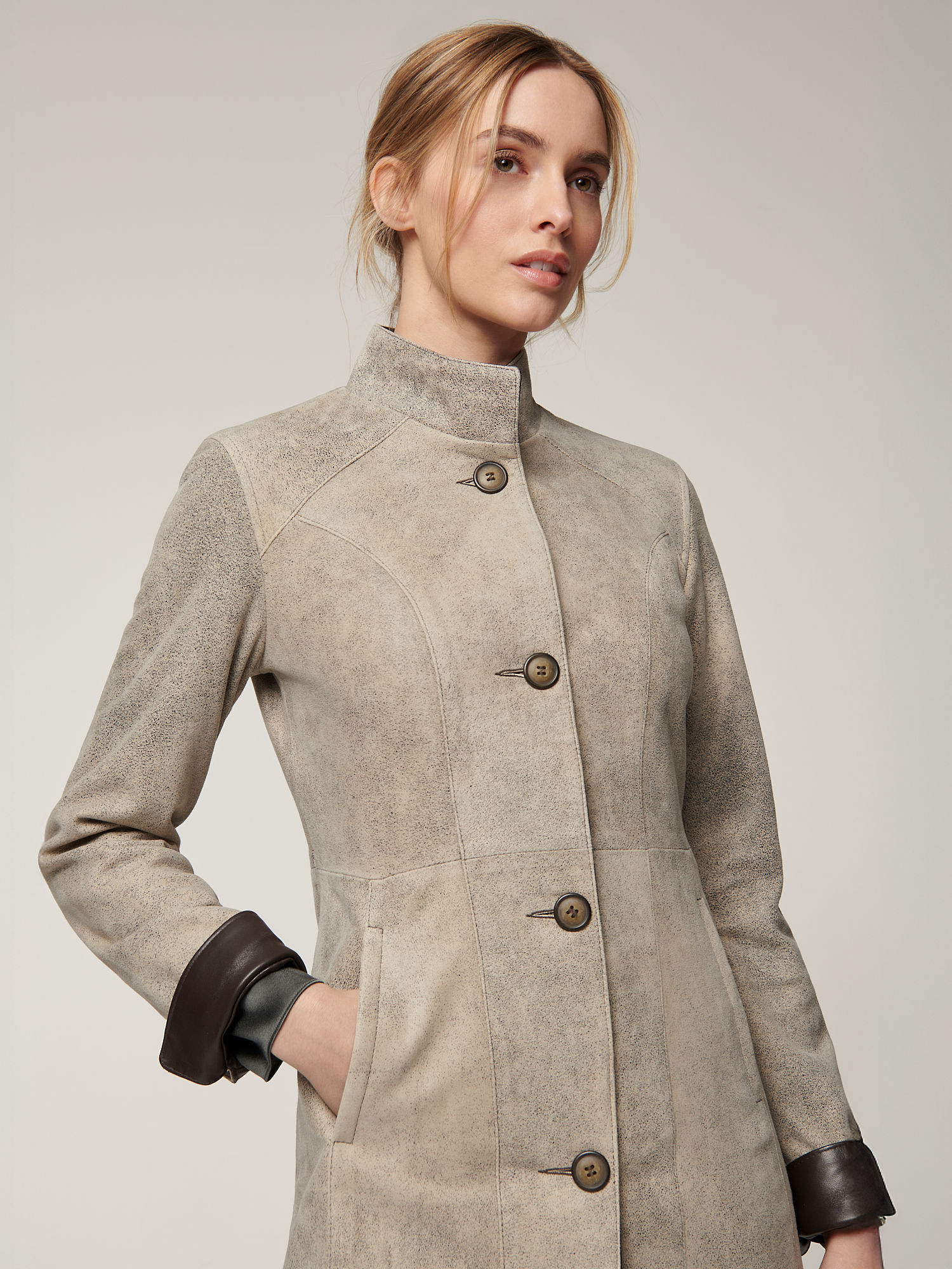 Gwyneth Distressed Leather Coat - XNAUWBI