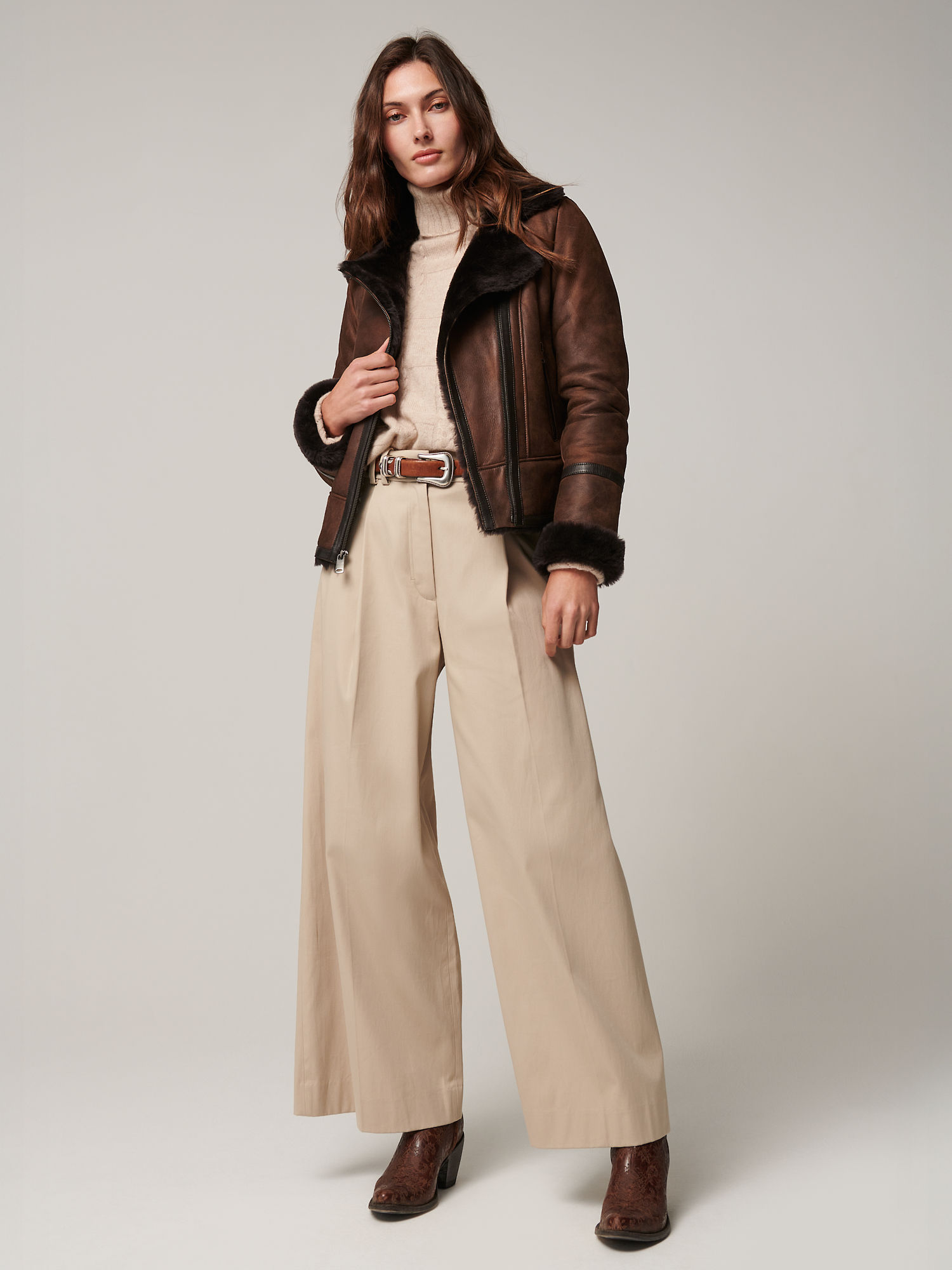 Mila Sheepskin Moto Jacket - XNAUWBI