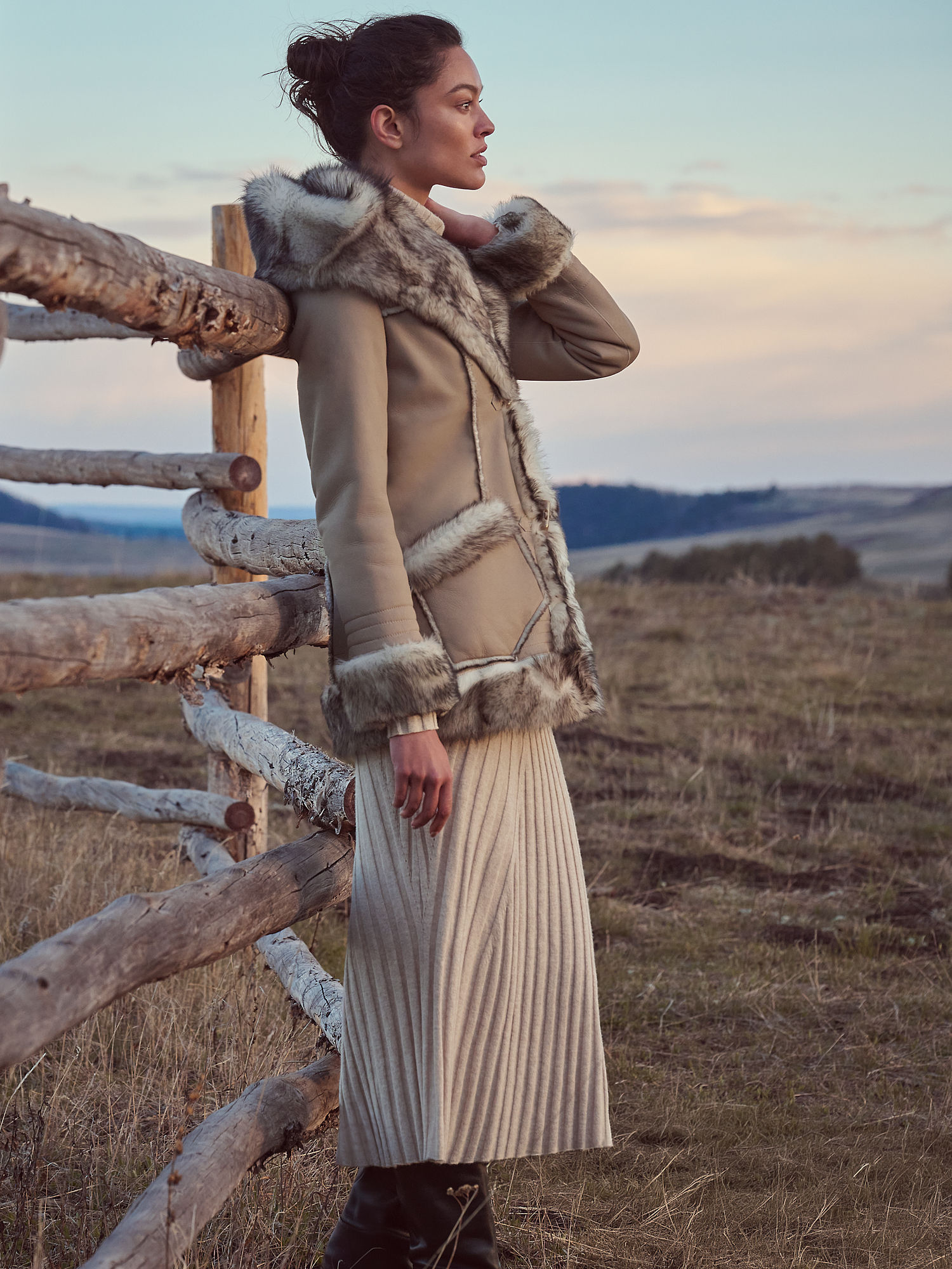 Alaskan Hooded Toscana Sheepskin Coat - XNAUWBI