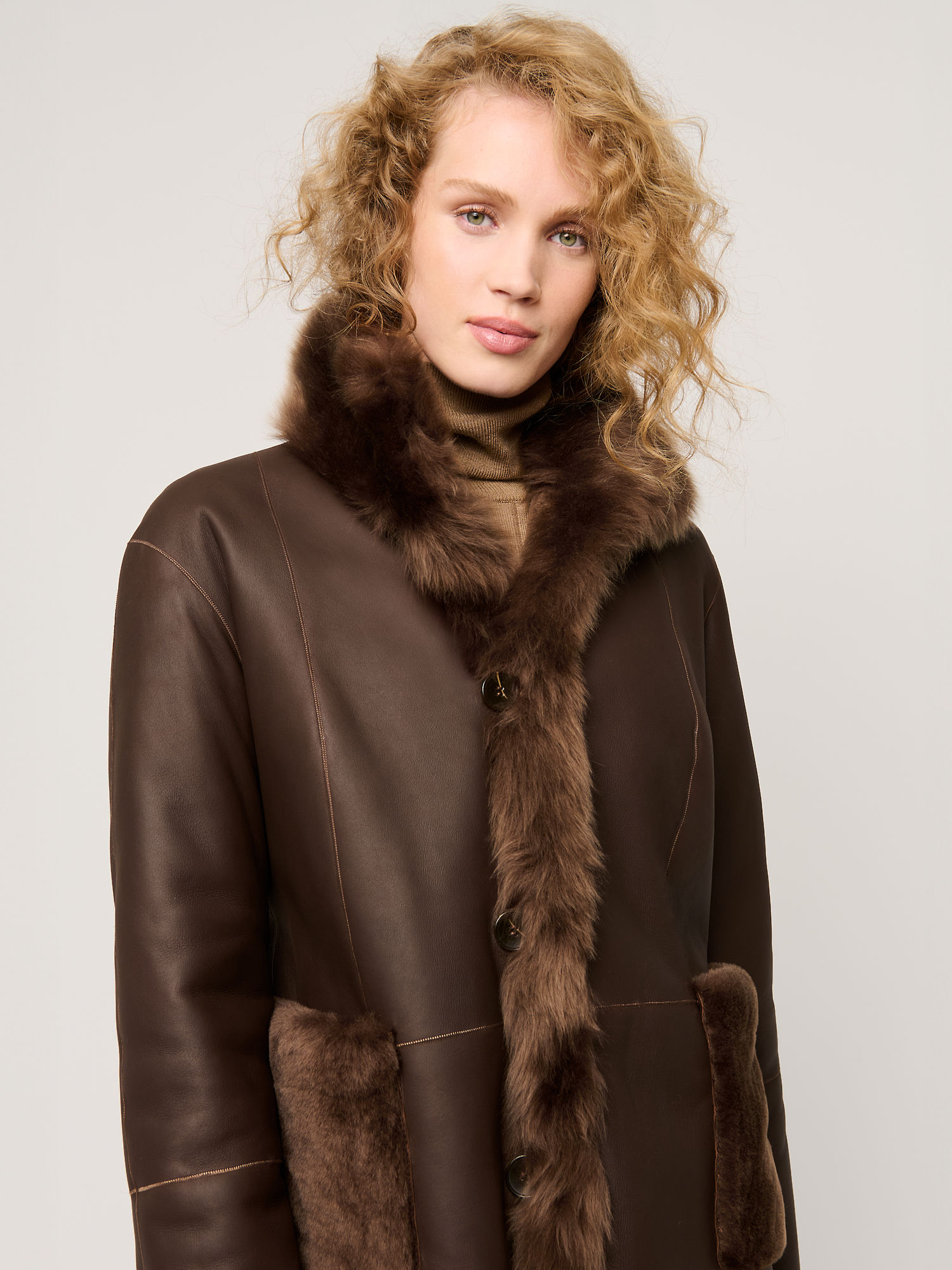 Quinn Reversible Sheepskin Coat - XNAUWBI