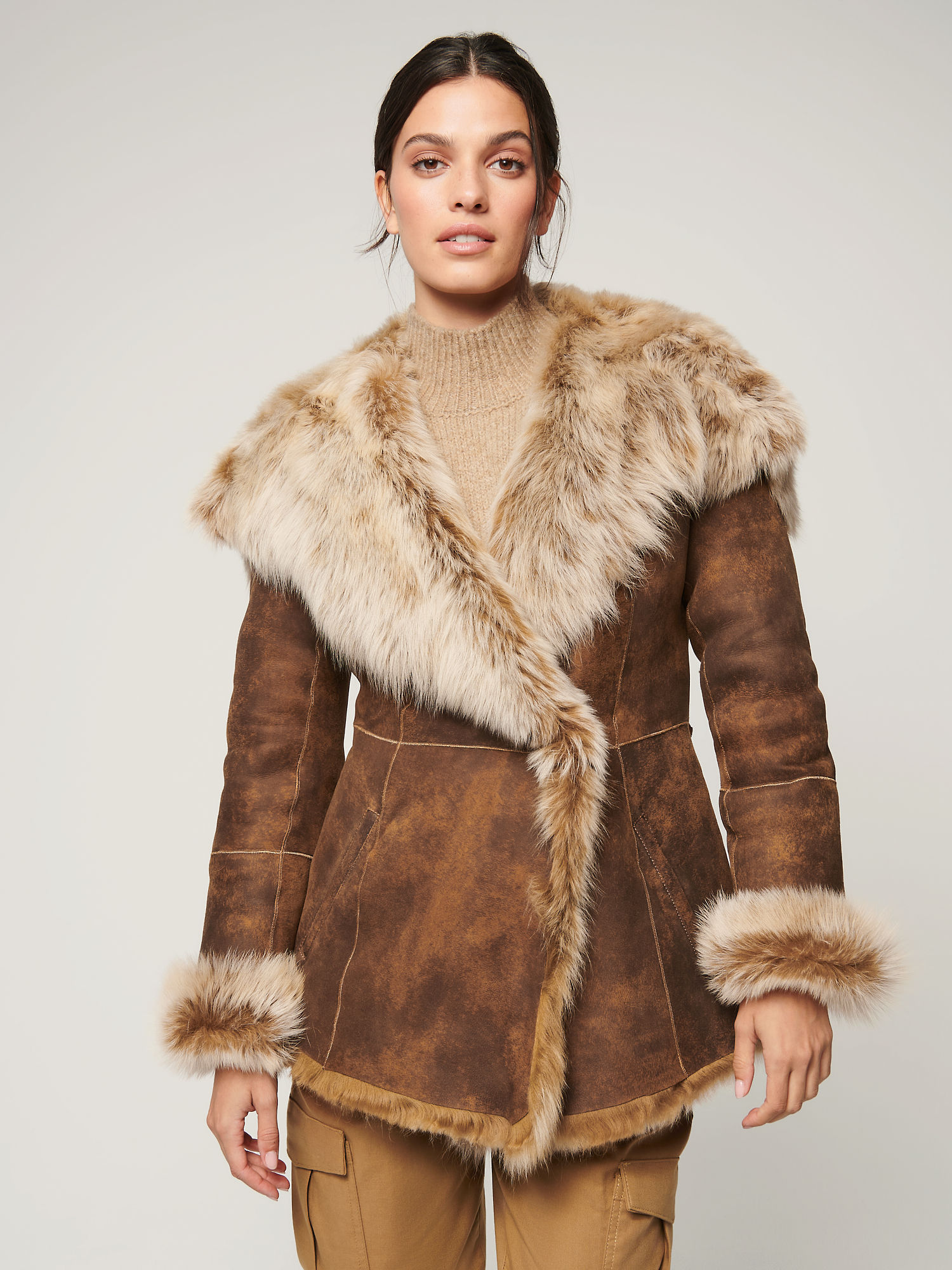 Natasha Hooded Toscana Sheepskin Coat - XNAUWBI