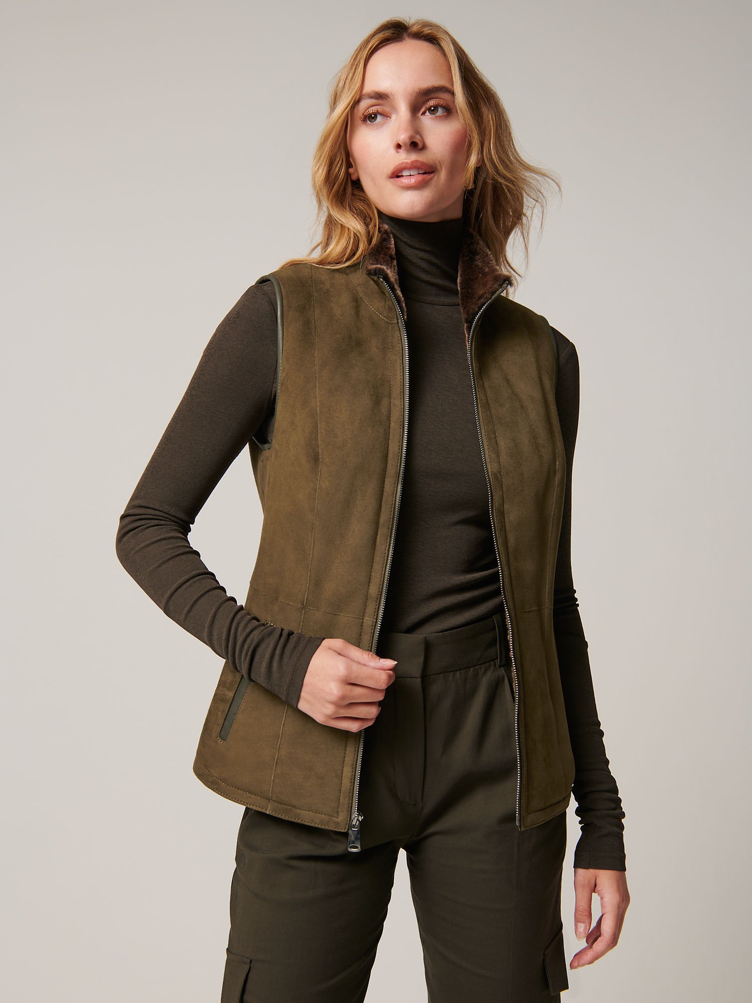 Faith Sheepskin Vest - XNAUWBI
