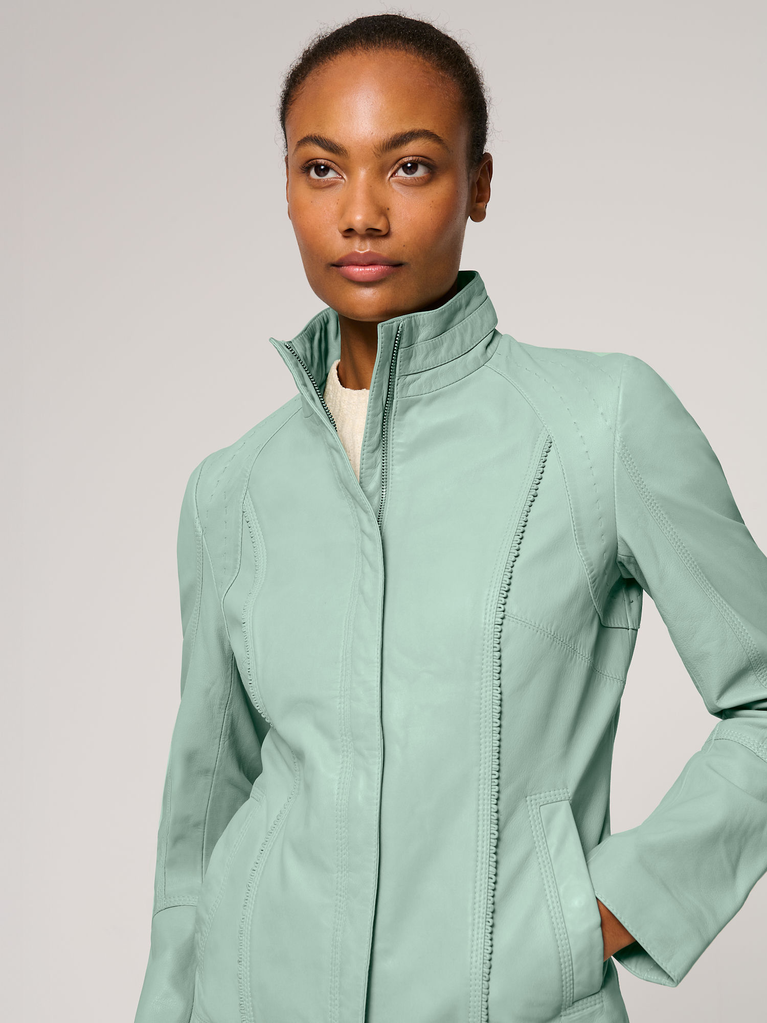 Azura Leather Jacket - XNAUWBI