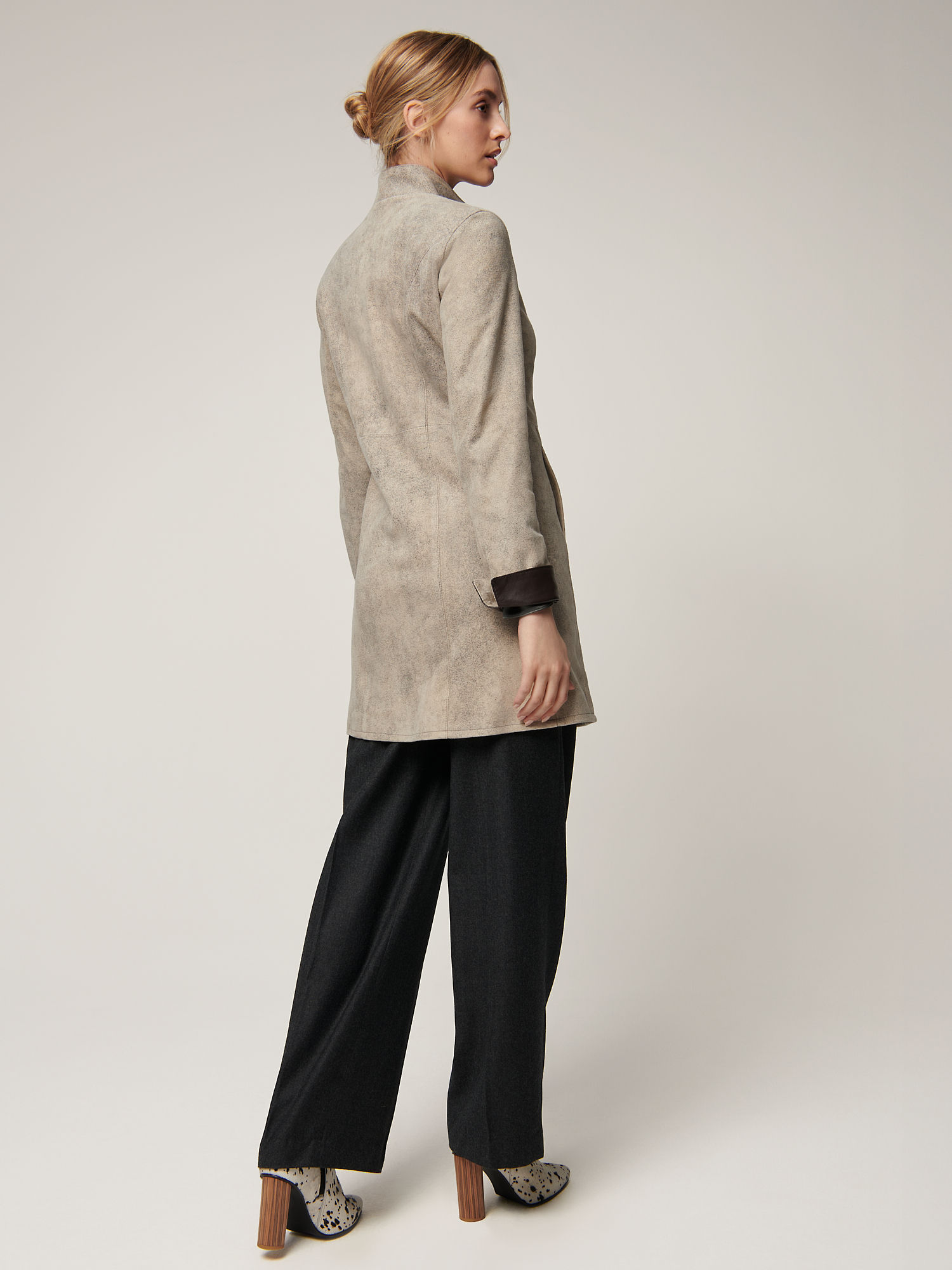 Gwyneth Distressed Leather Coat - XNAUWBI