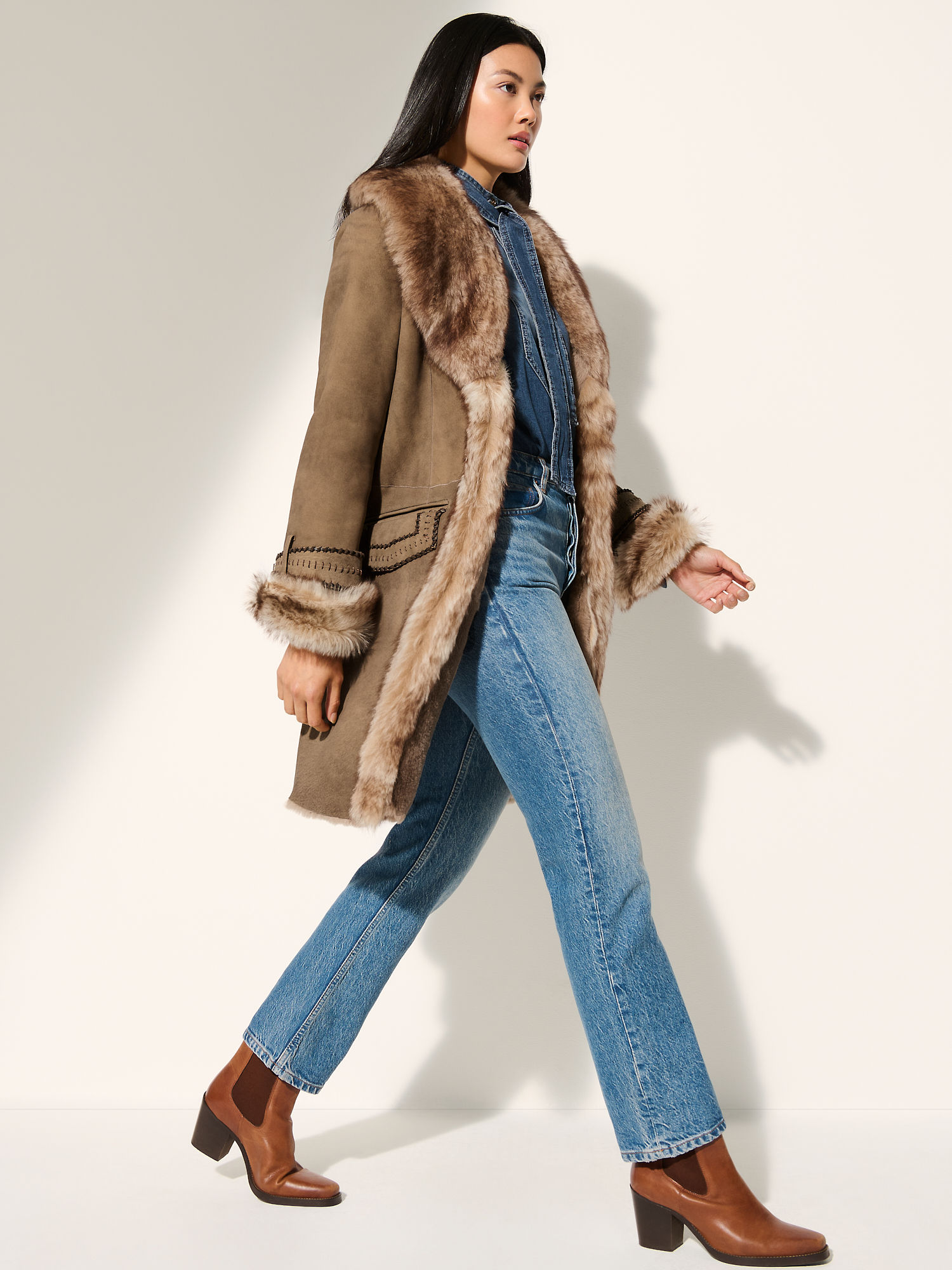 Beth Sheepskin Coat - XNAUWBI