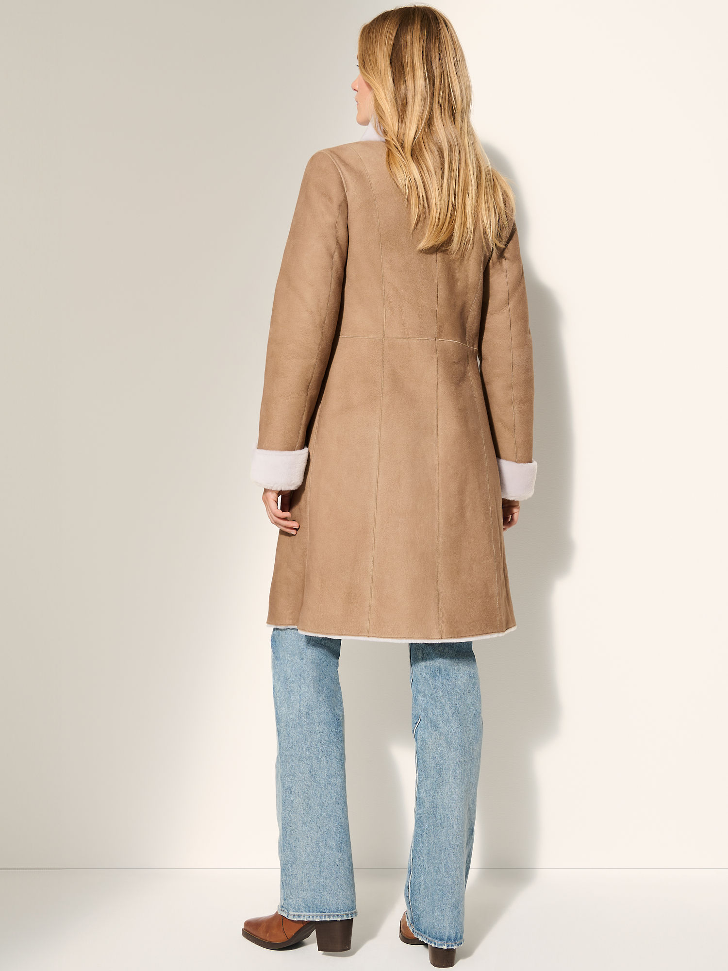 Camila Sheepskin Coat - XNAUWBI