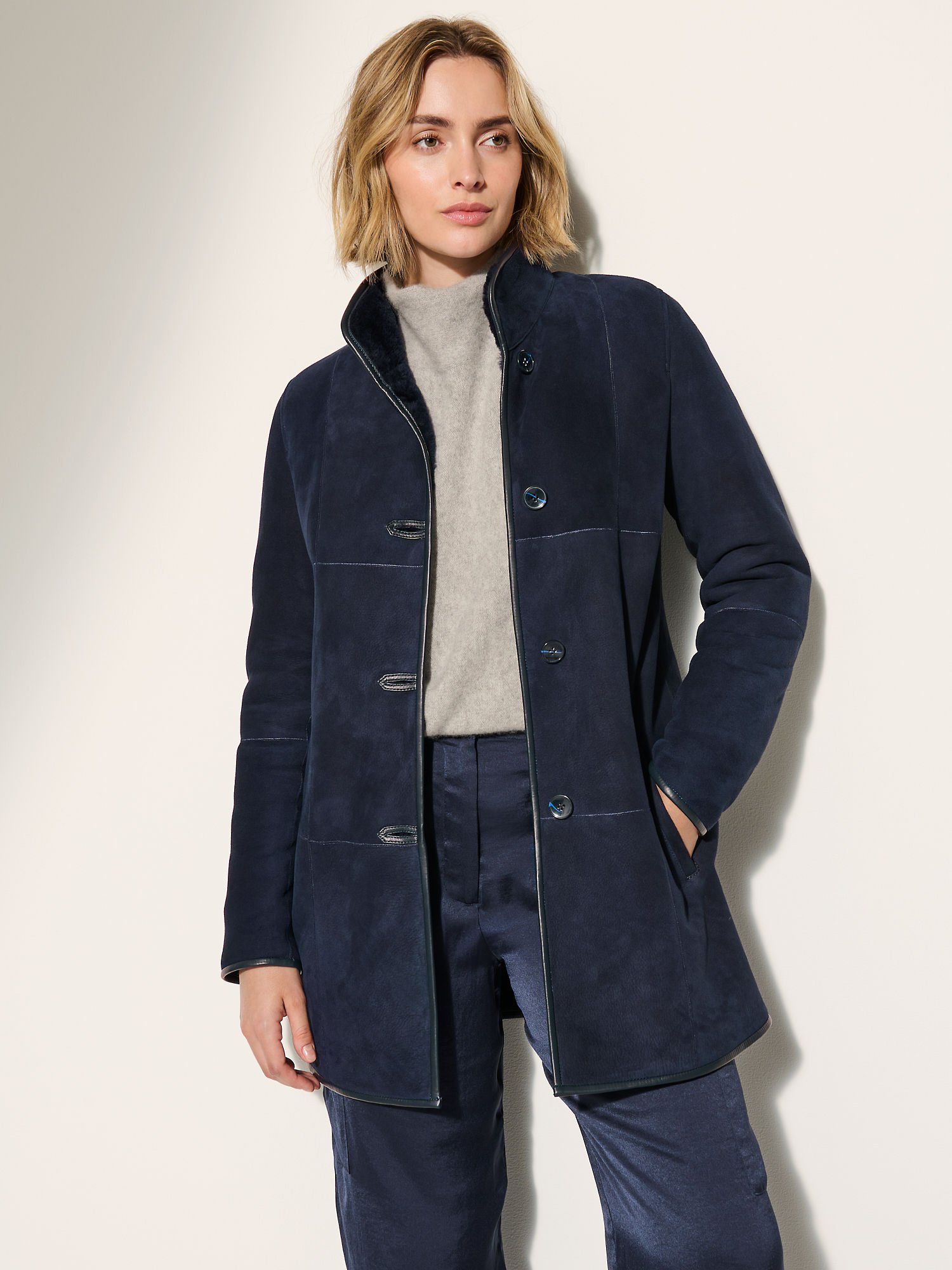 Audrey Sheepskin Coat - XNAUWBI