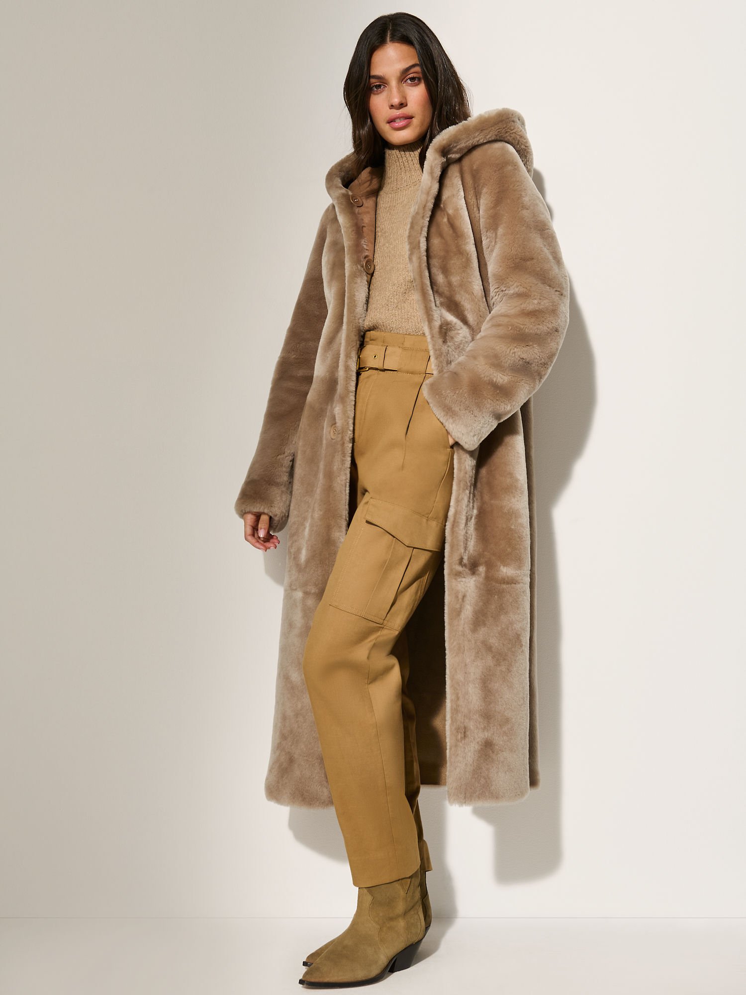 Anne Reversible Hooded Sheepskin Coat - XNAUWBI