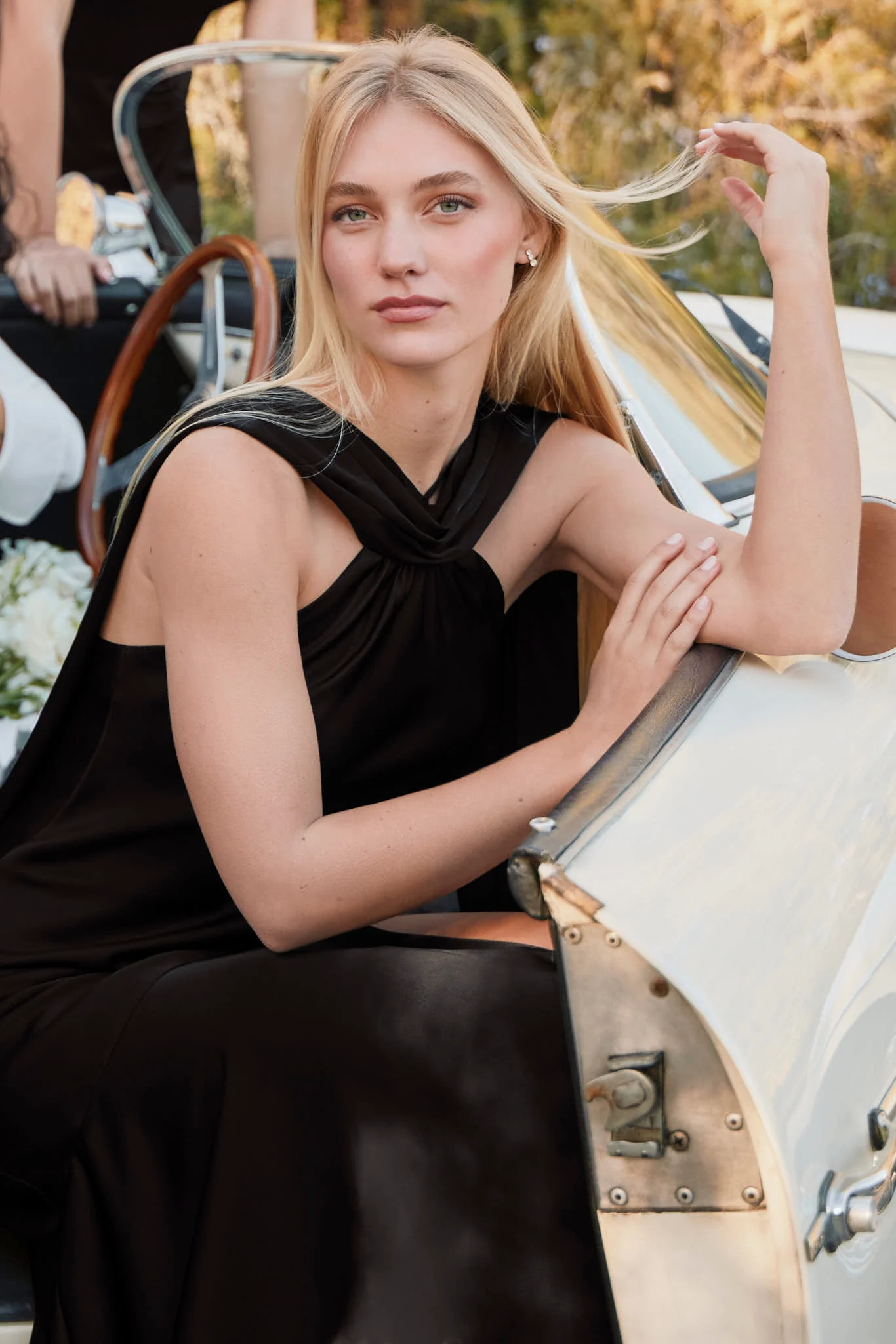 Matte Satin Black Dress - XNAUWBI