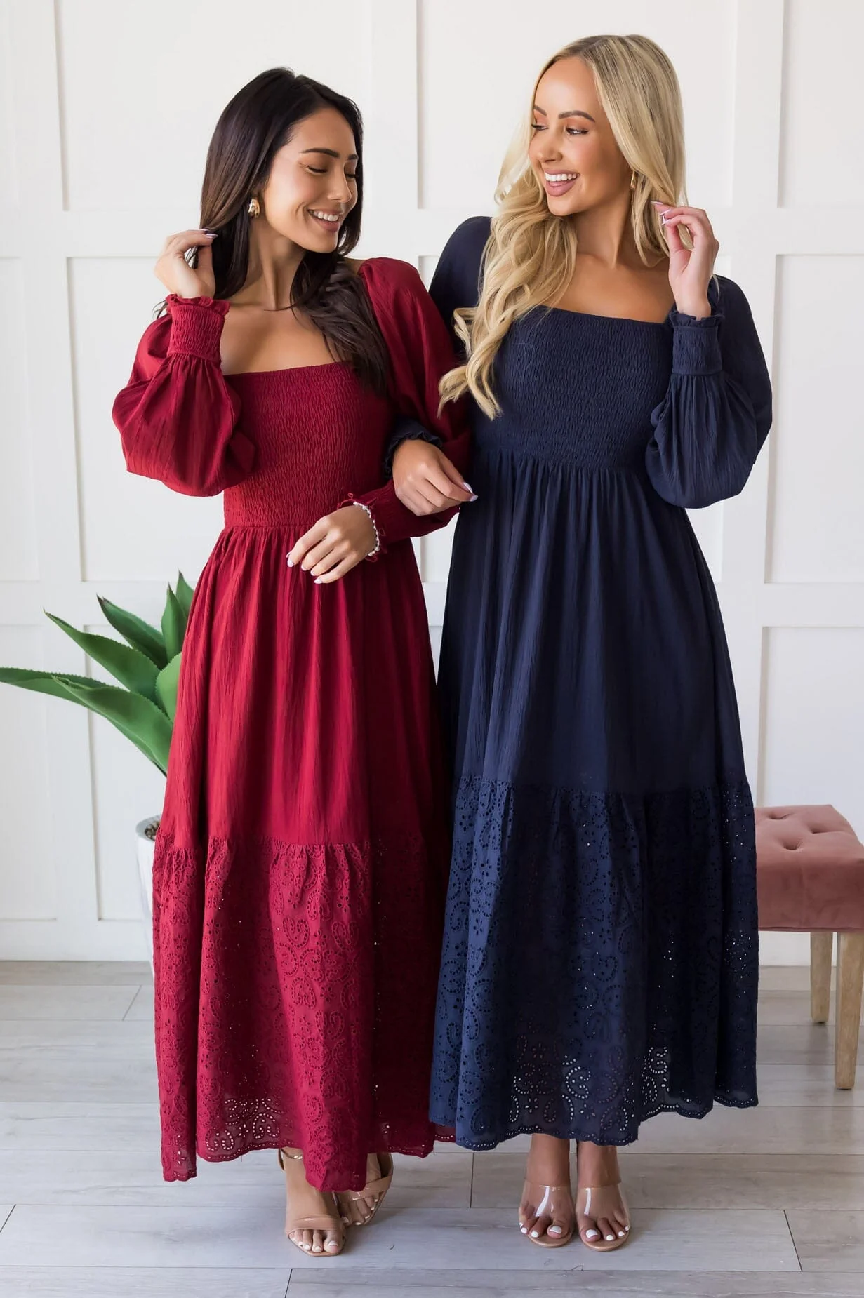 The Emalee Deep Red Dresses - XNAUWBI