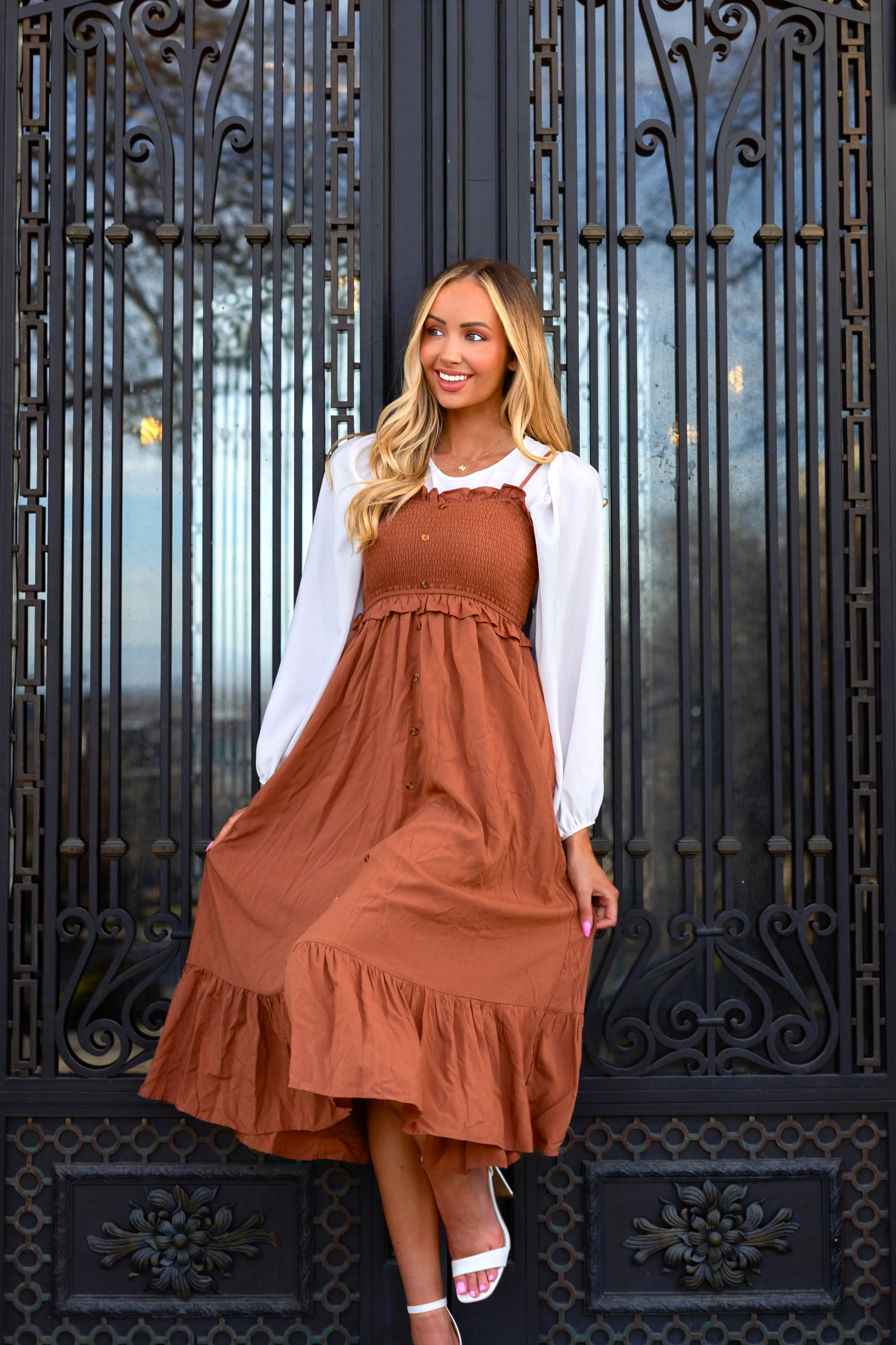 The Jones Desert Sand Dresses - XNAUWBI