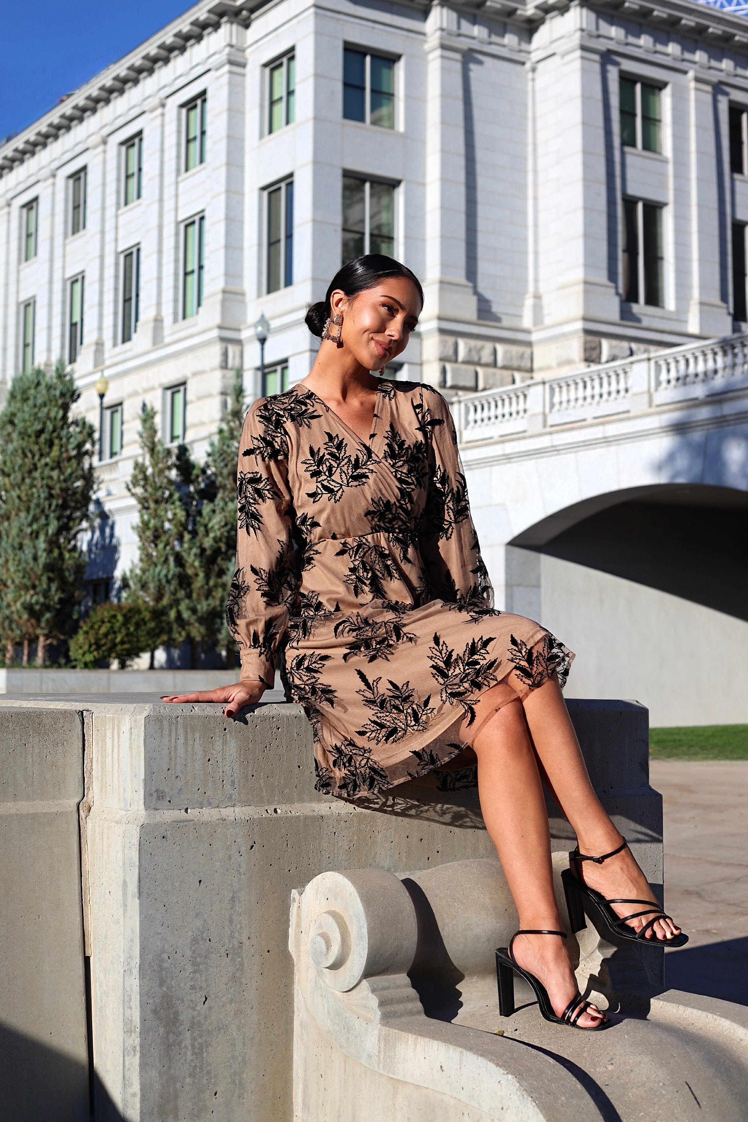 The Monroe Vines Divine Dresses - XNAUWBI