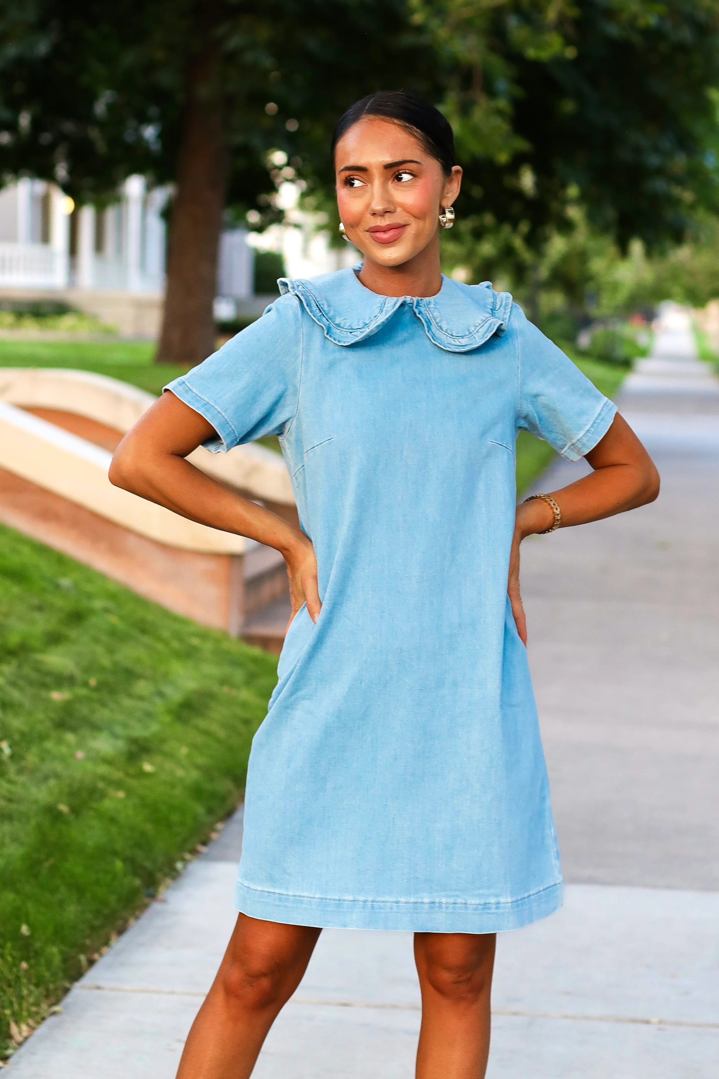 The Jada Light Wash Dresses - XNAUWBI