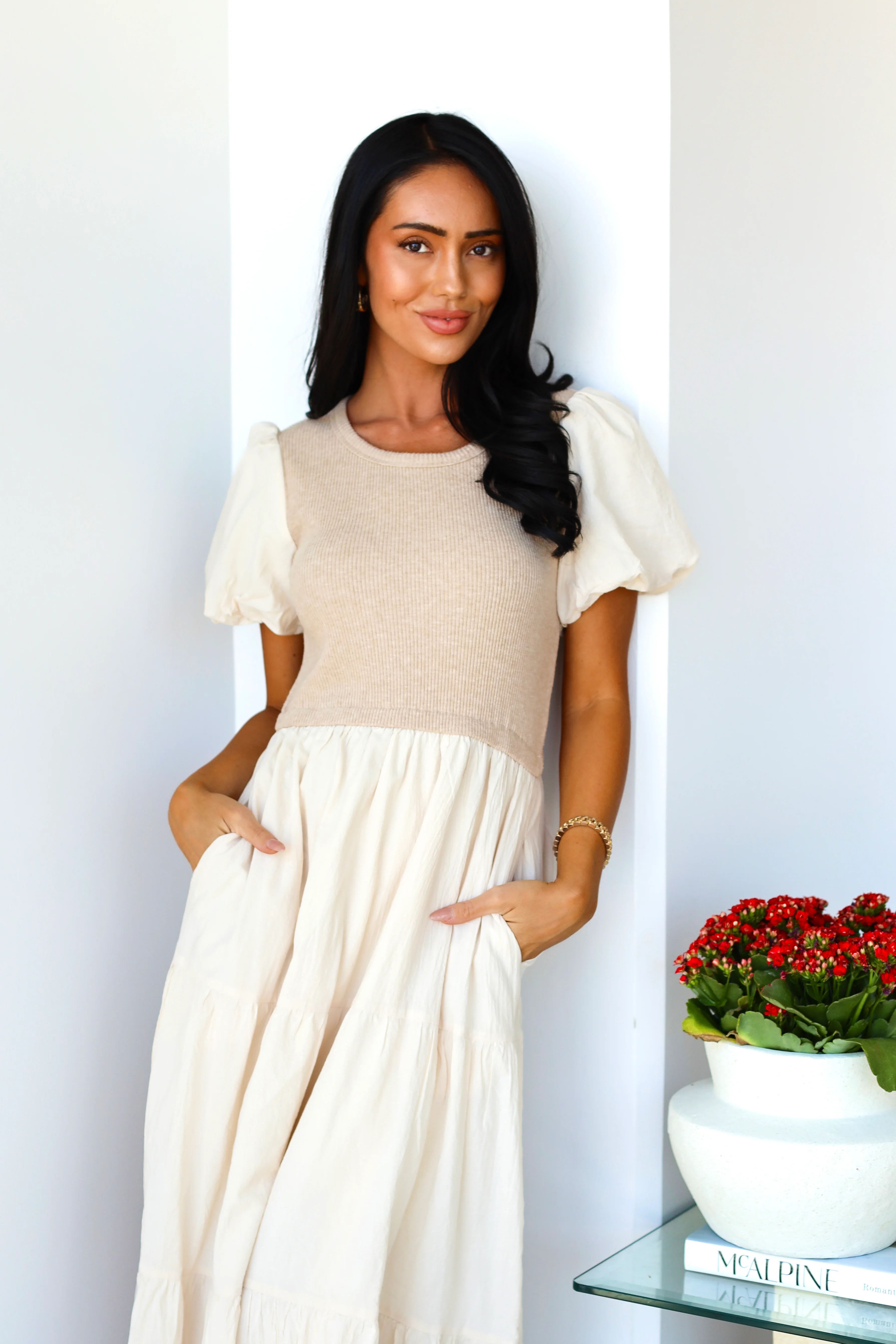 The Jennlea Light Taupe/Cream Dresses - XNAUWBI