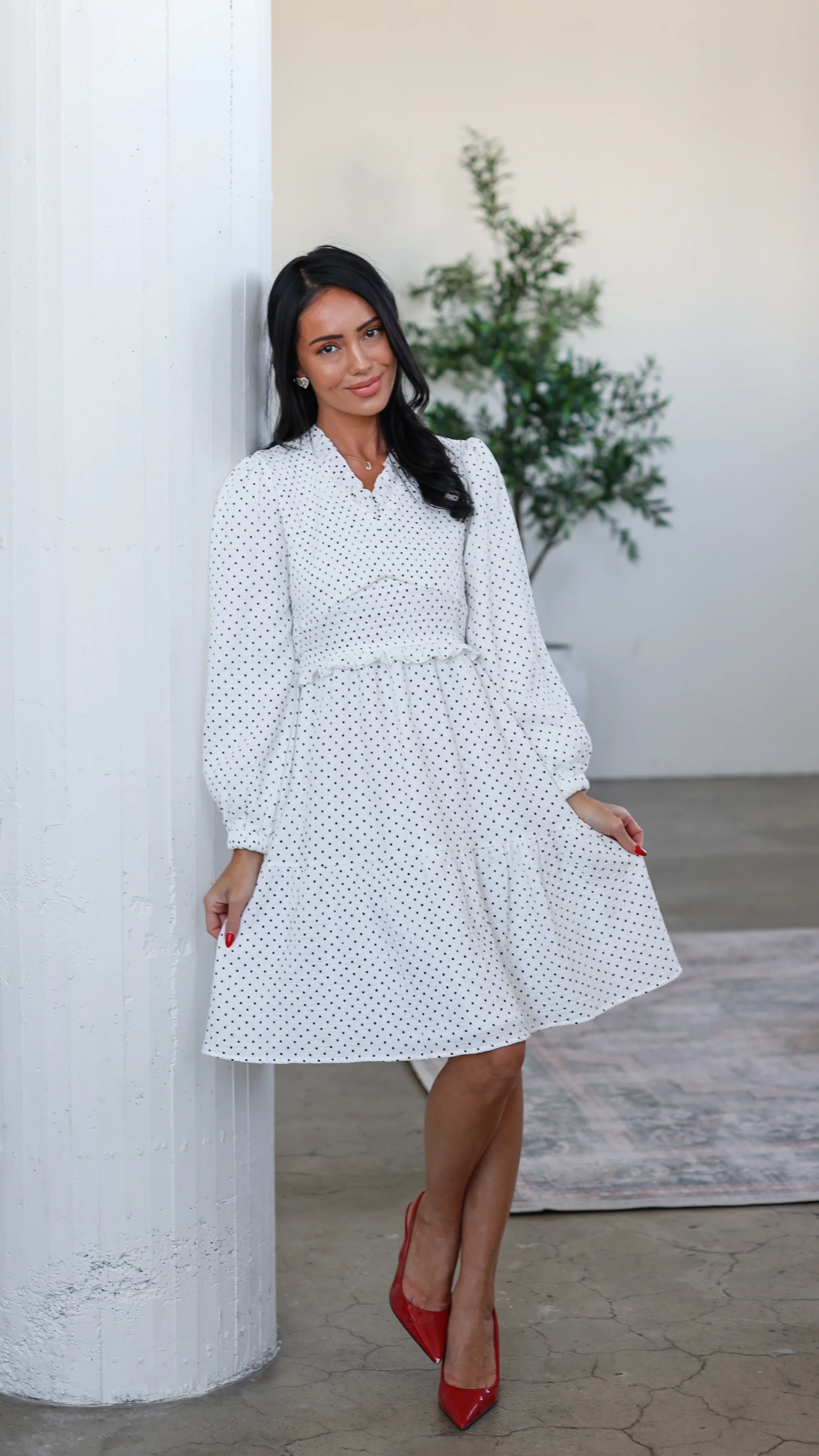 The Paris White/Black Polka Dot Dresses - XNAUWBI