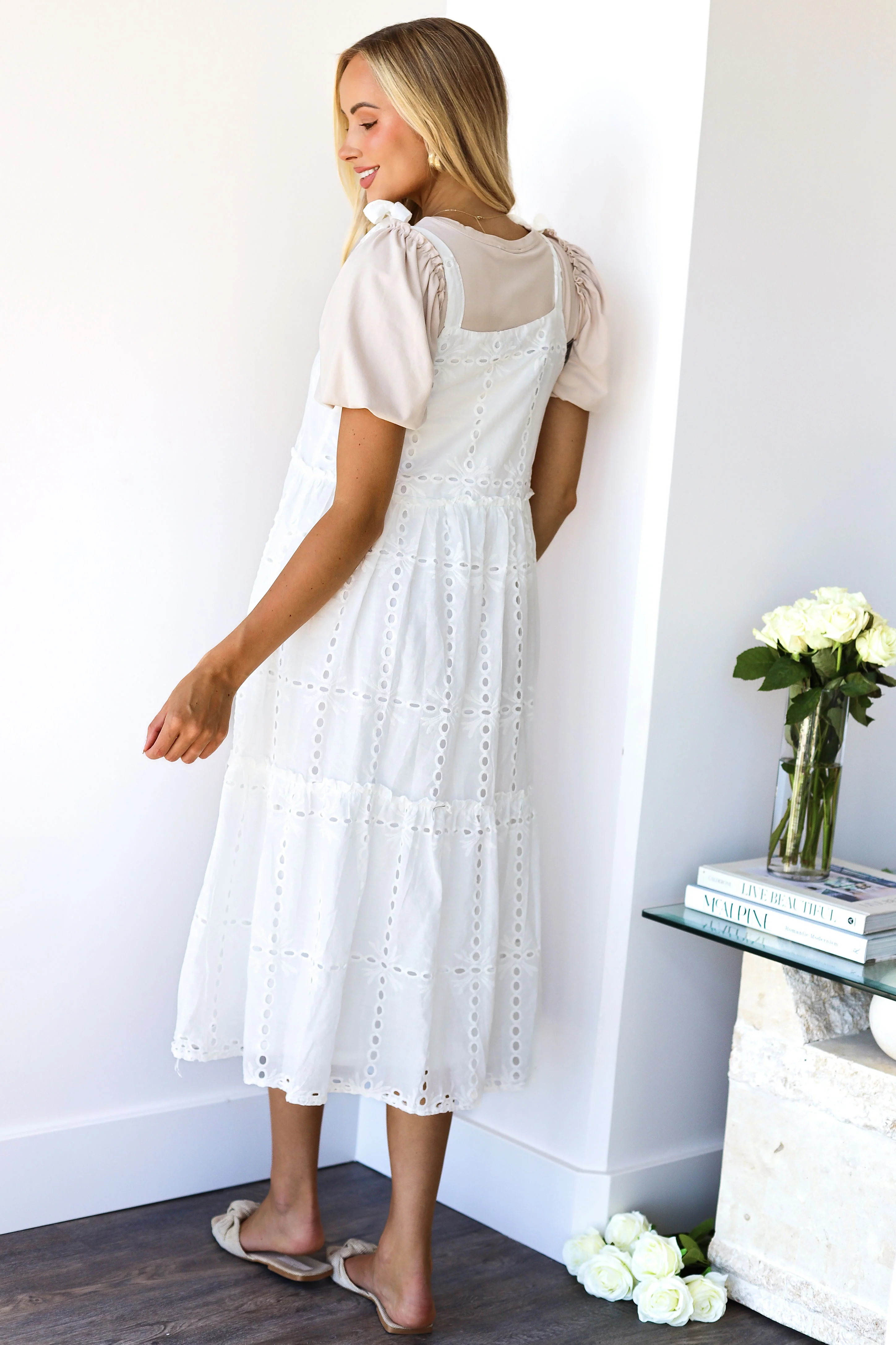 The Nara White Eyelet Dresses - XNAUWBI