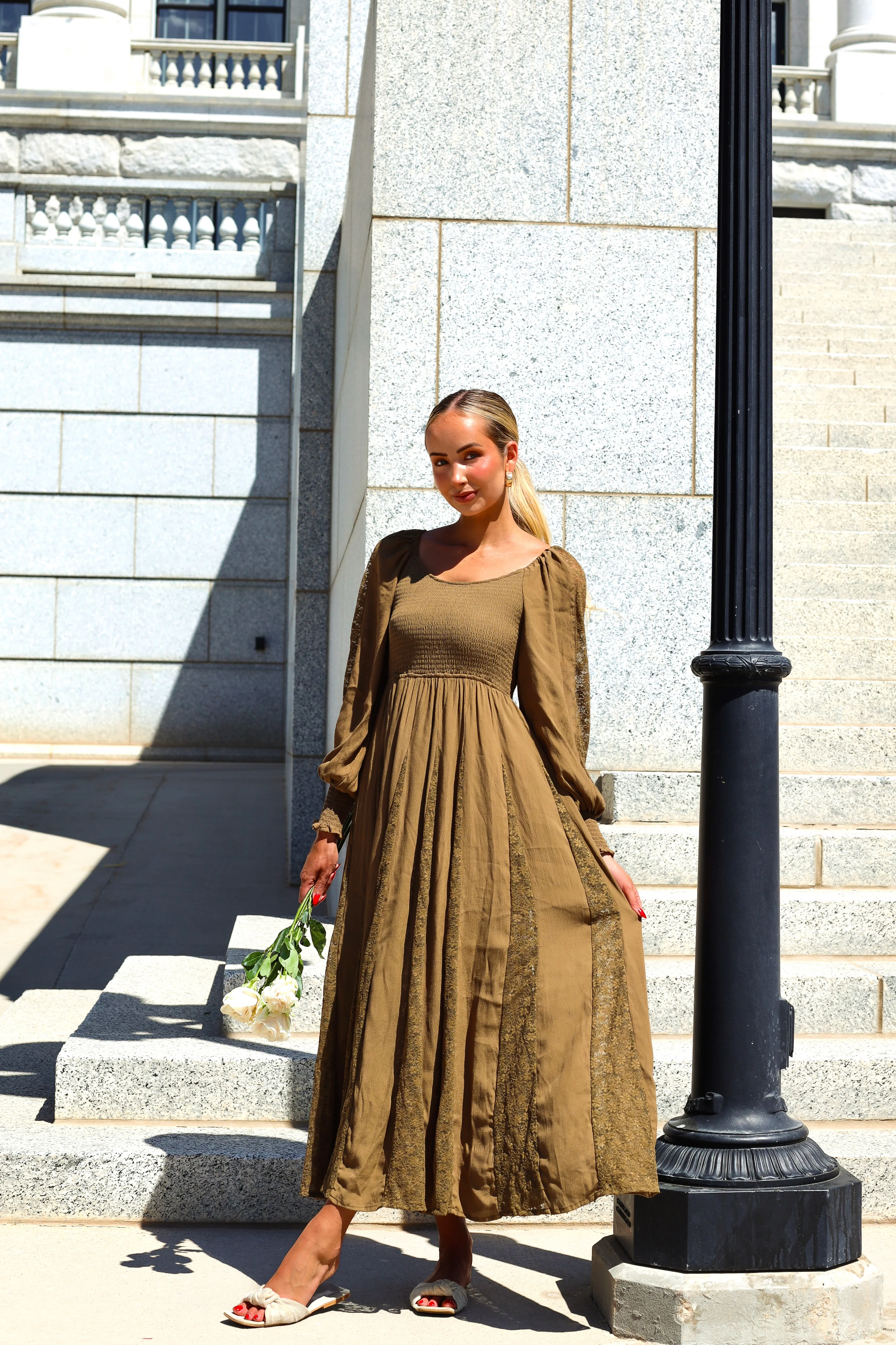 The Brenet Citrine Olive Dresses - XNAUWBI